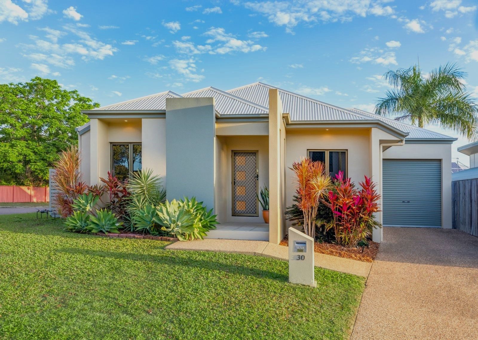 30 Paddington Terrace, Douglas QLD 4814