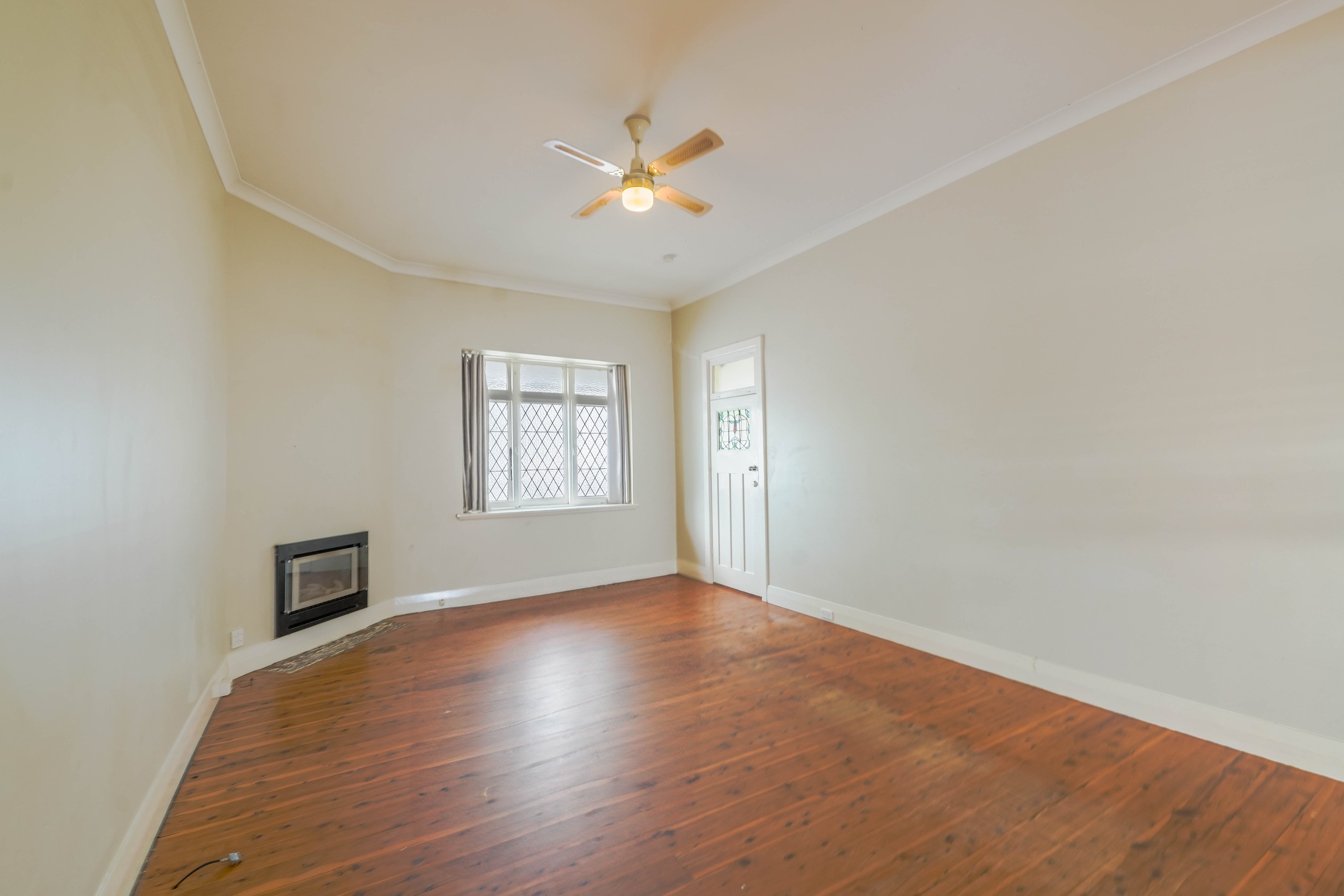 56 Orange Street, Parkes, NSW 2870