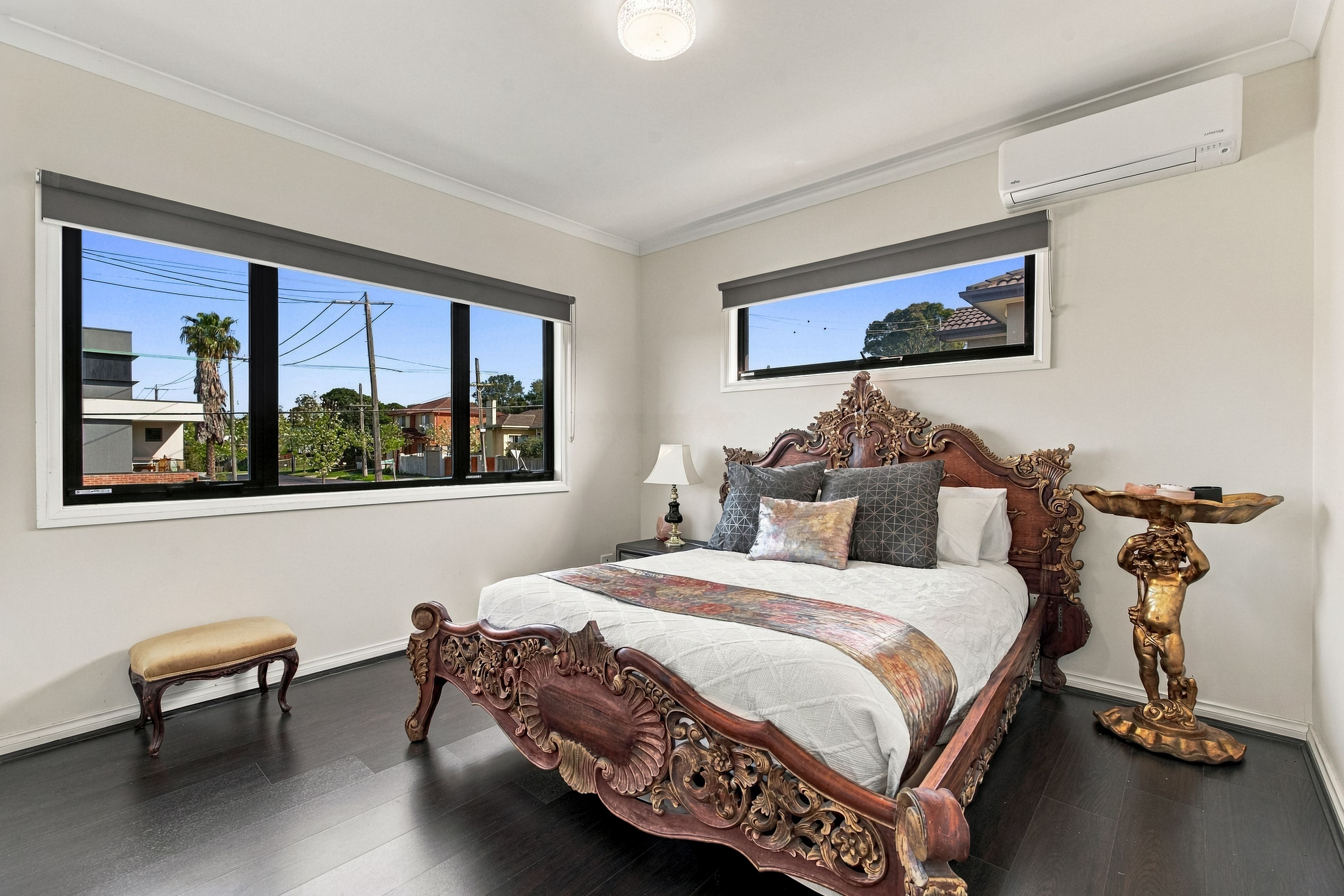 1/6 Faye Street — photo 7 of 13