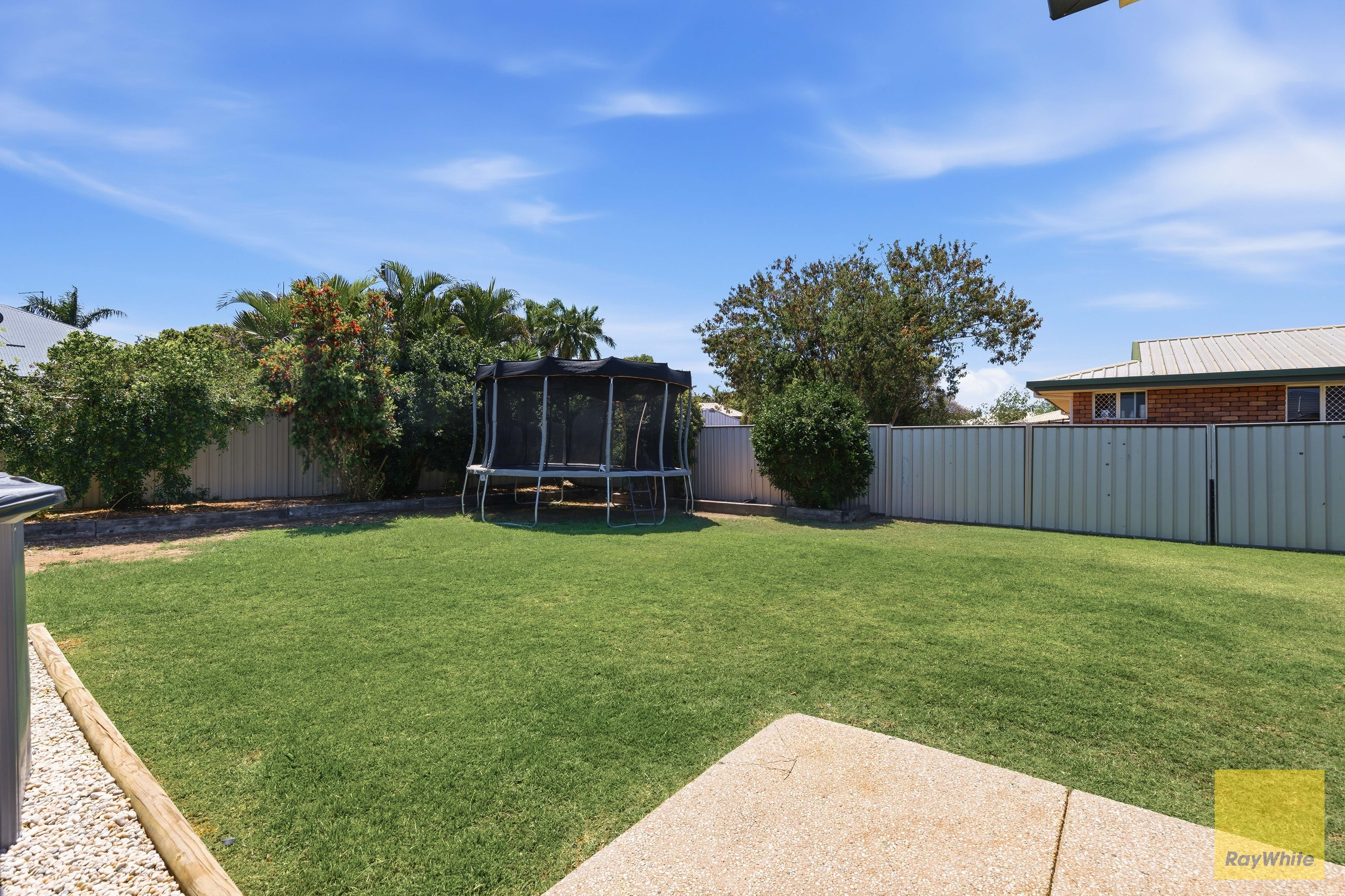 21 Crinum Crescent — photo 25 of 30