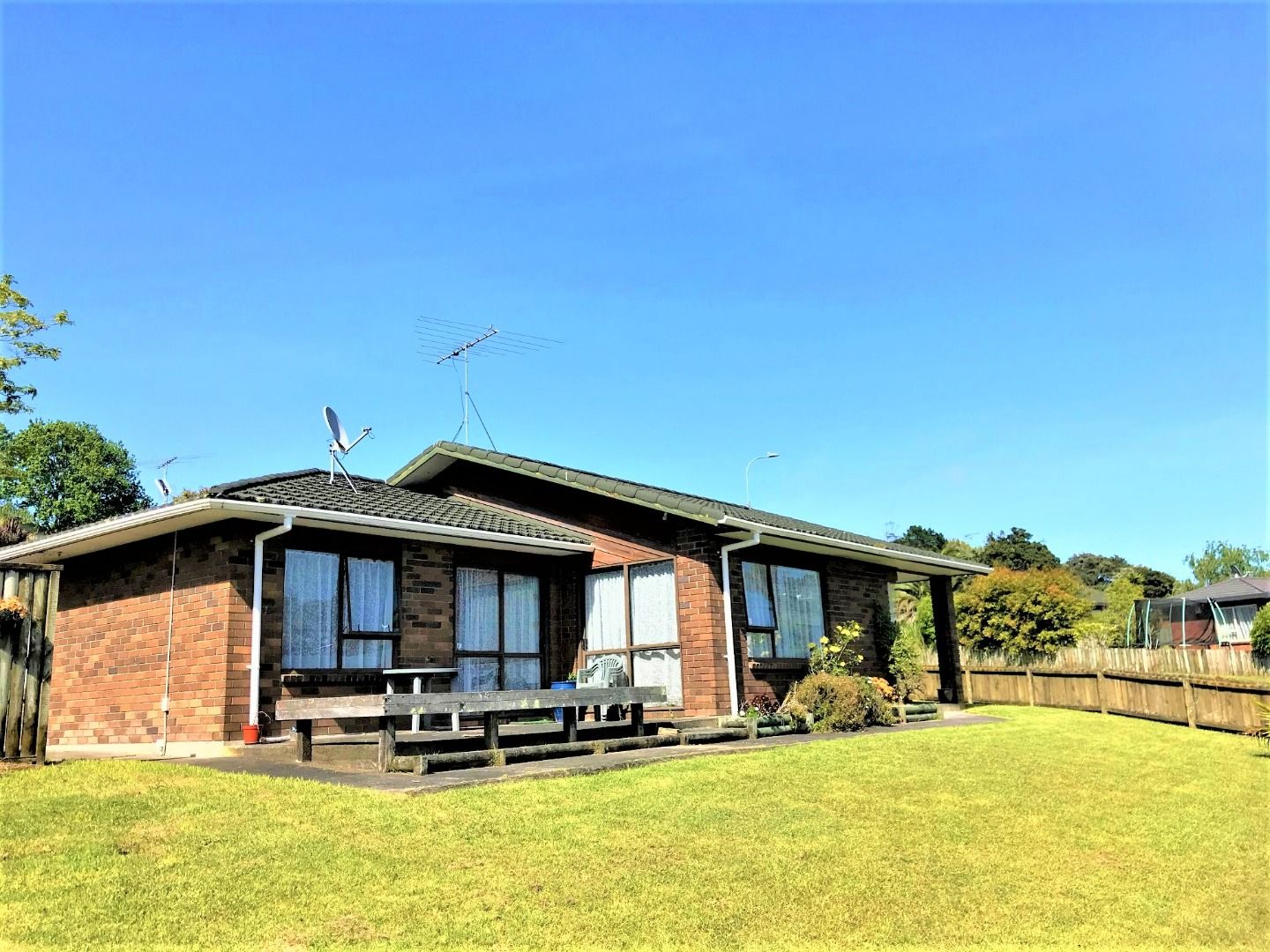 2 Sherpa Place, Massey, Waitakere City