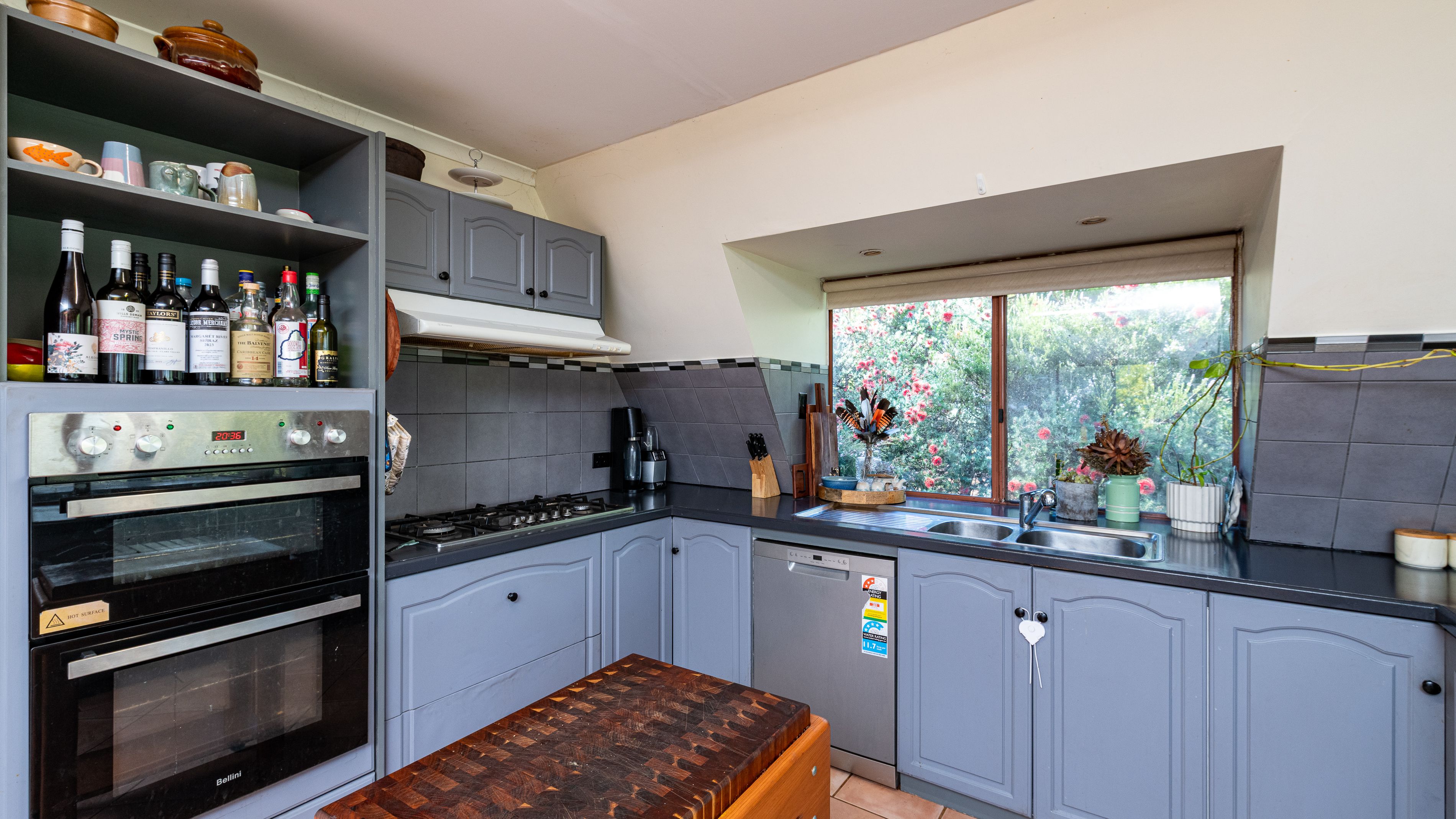 15 McLarty Street — photo 4 of 29