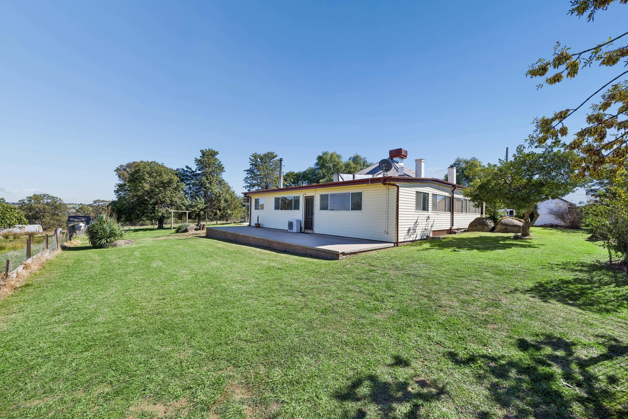 'Merrylands' 72 Mcmahons Road, Young, NSW 2594