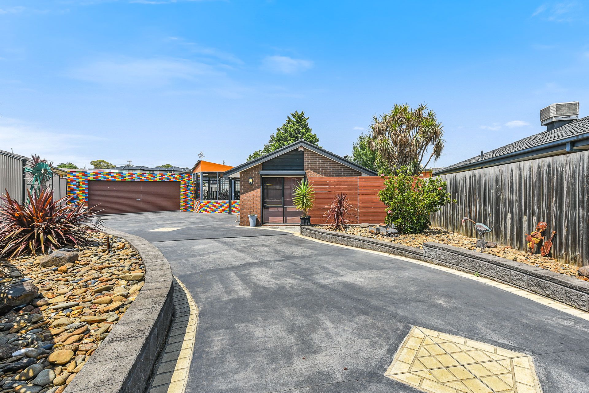 6 Debbie Close, Doveton, VIC 3177