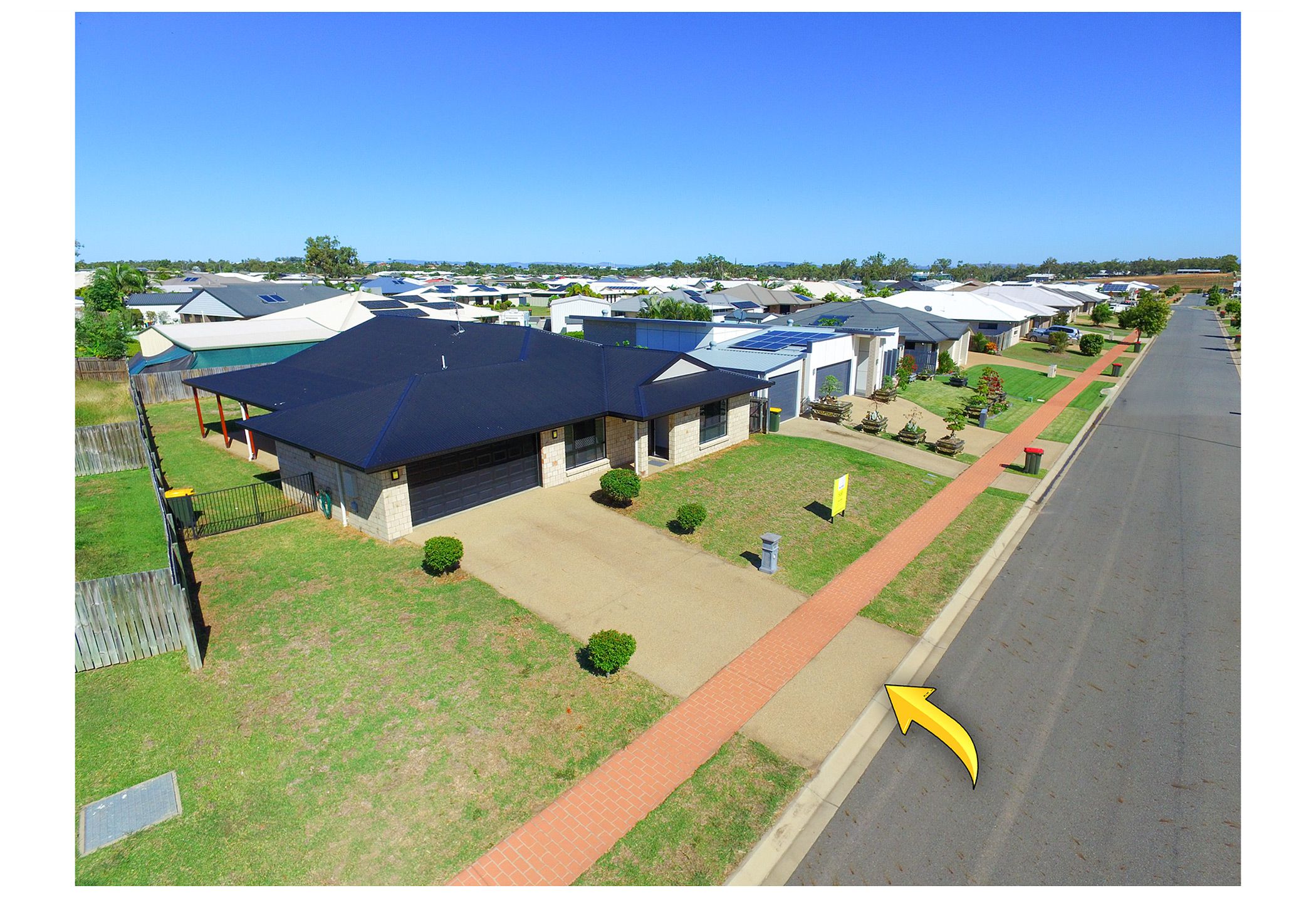 44 Stringybark Avenue, Norman Gardens QLD 4701