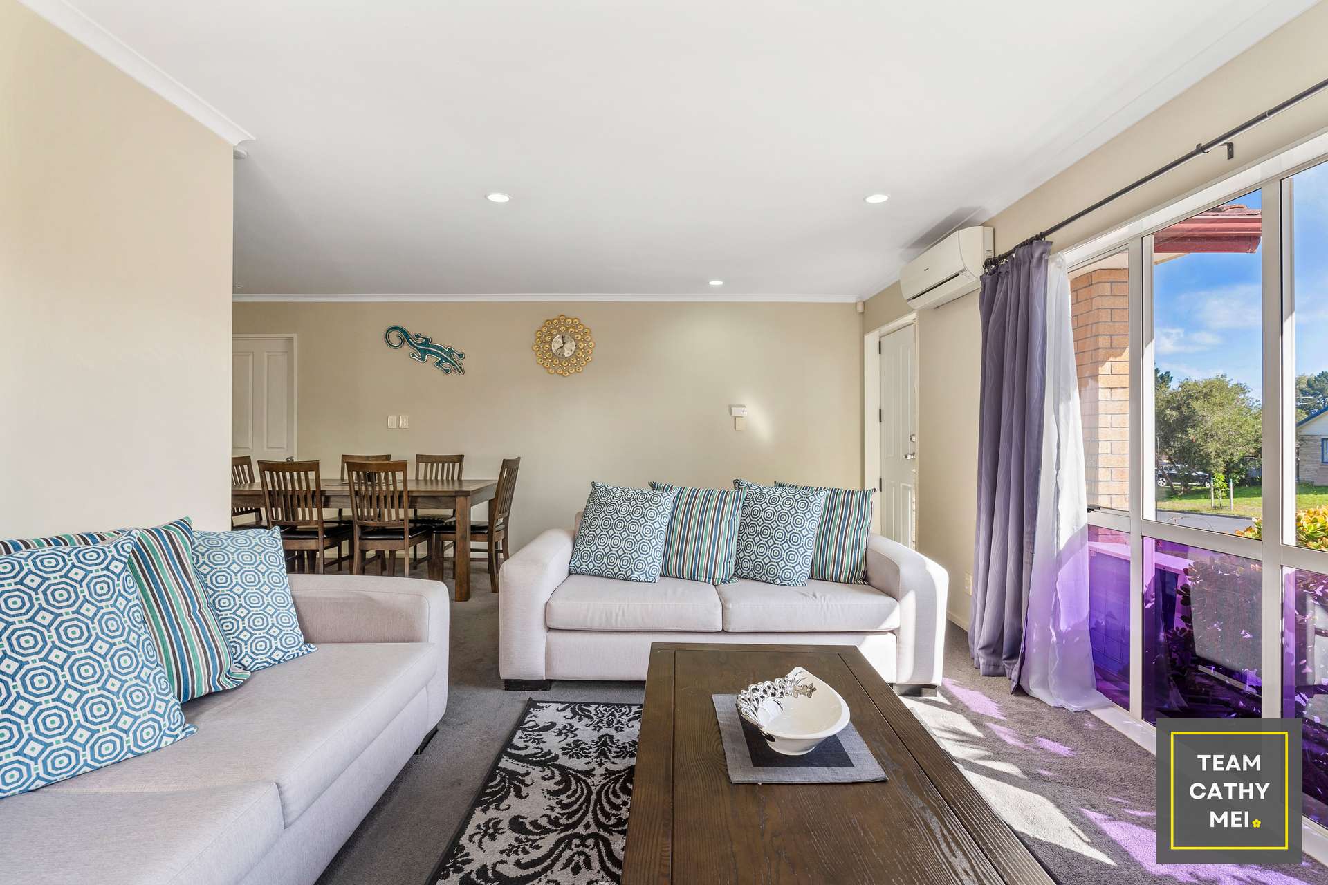 92 Glenveagh Park Drive photo 3