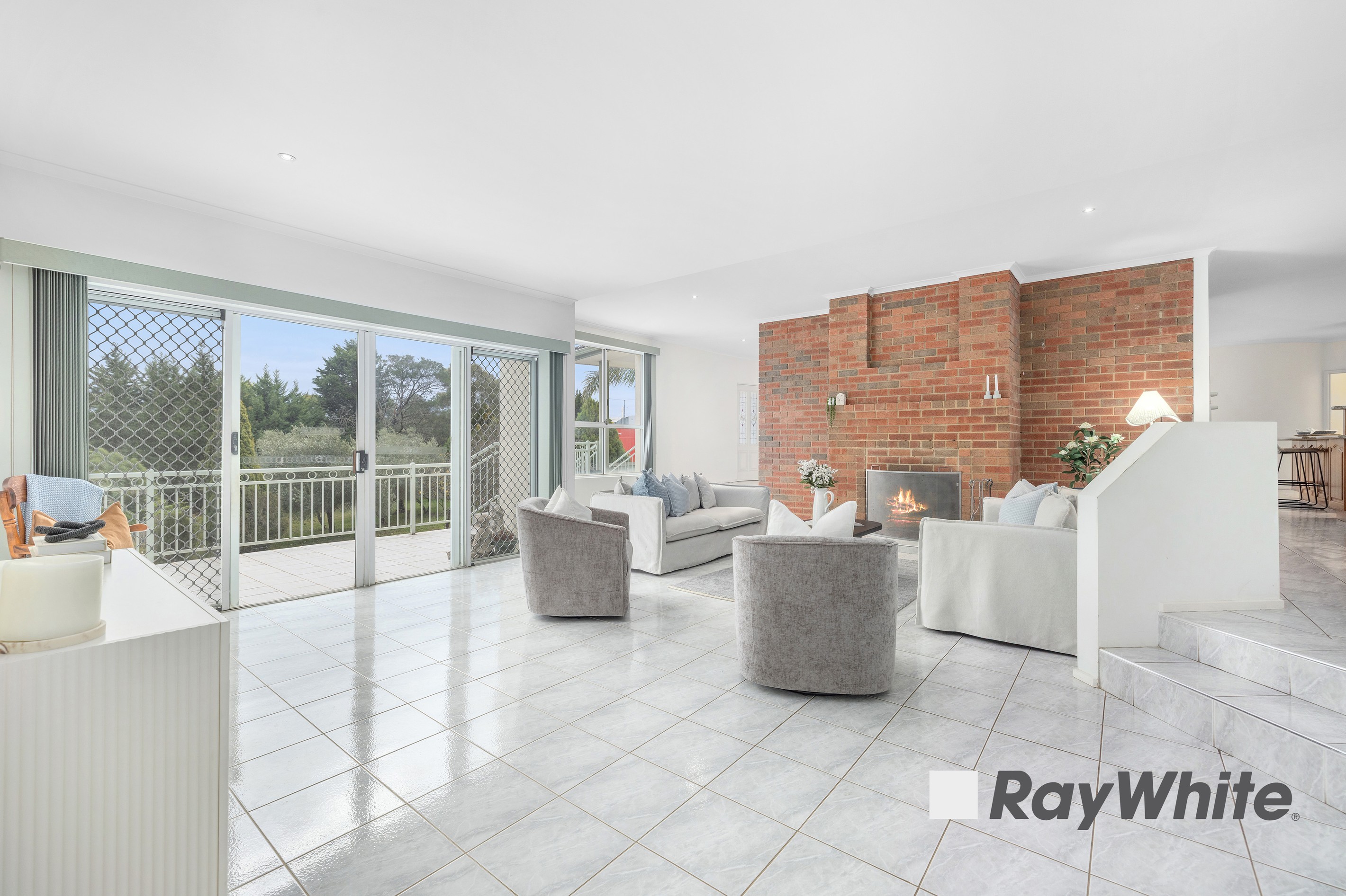 284 Belgrave-Hallam Road, Narre Warren North, VIC 3804