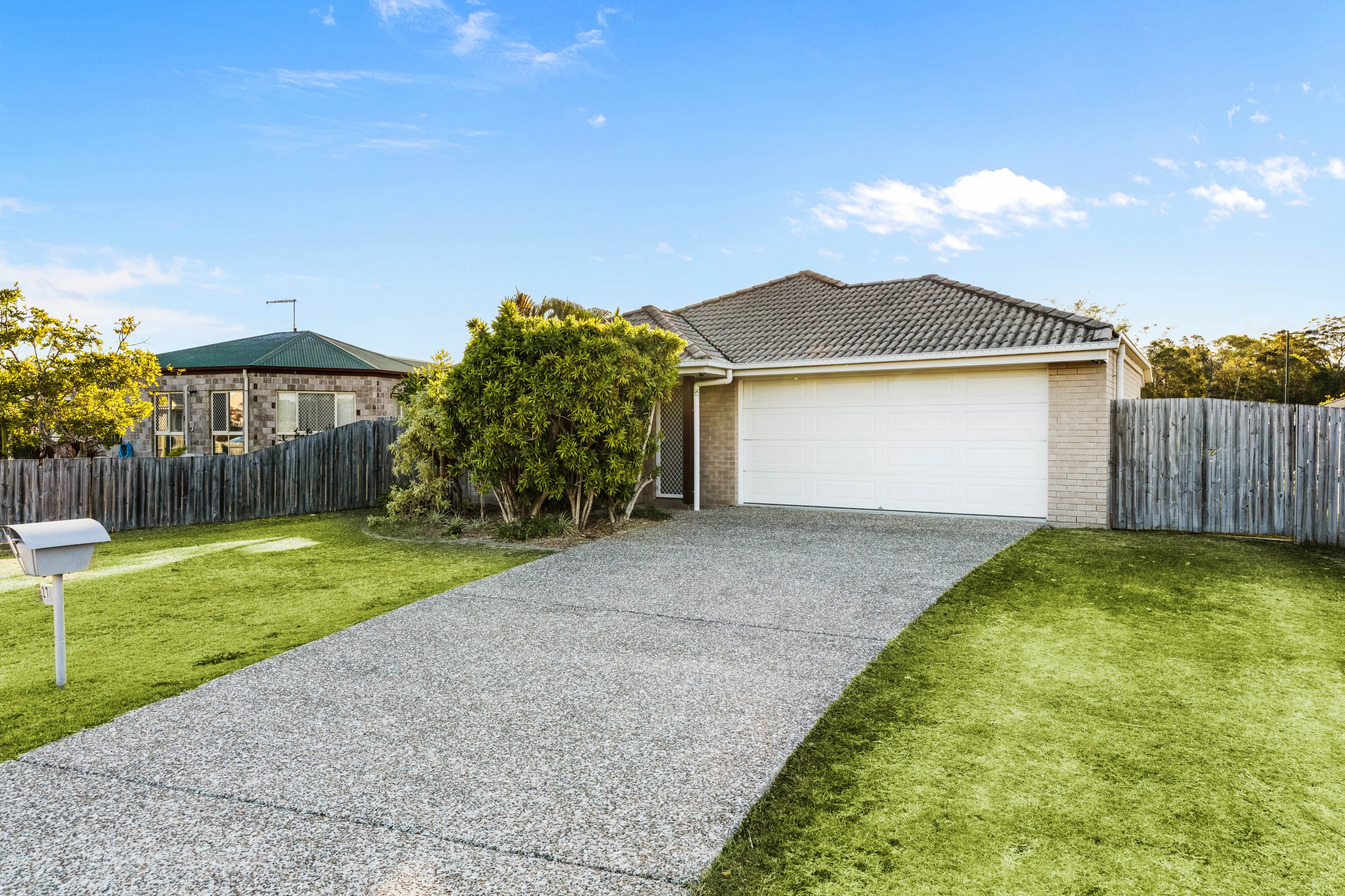 27 Jones Street, Caboolture, QLD 4510