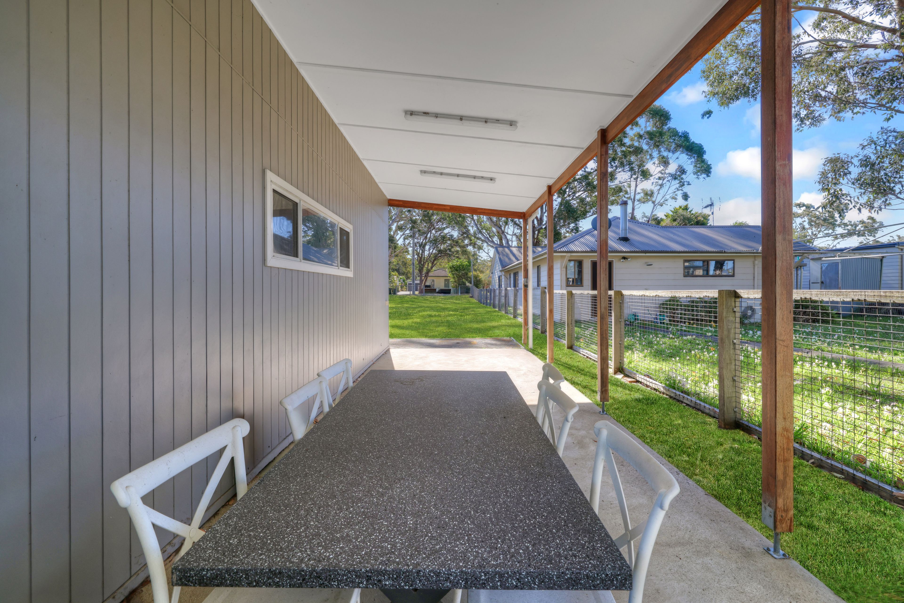55 Queen Mary Street — photo 11 of 21