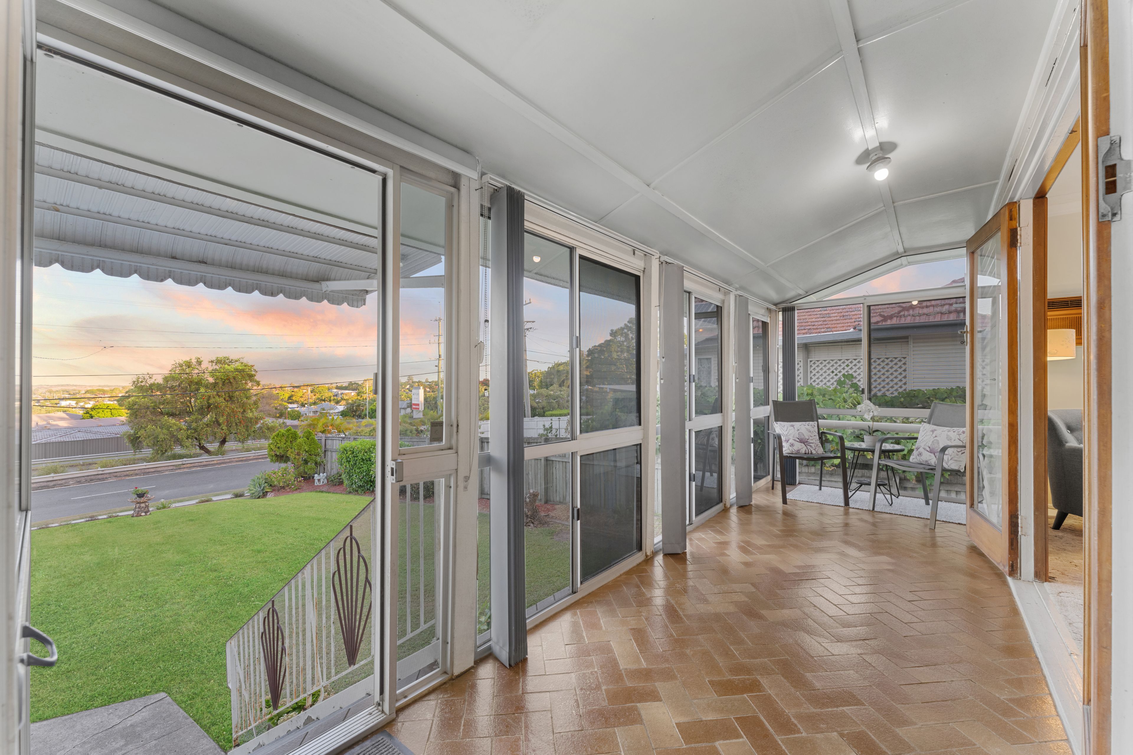 1639 Logan Road, Upper Mount Gravatt, QLD 4122