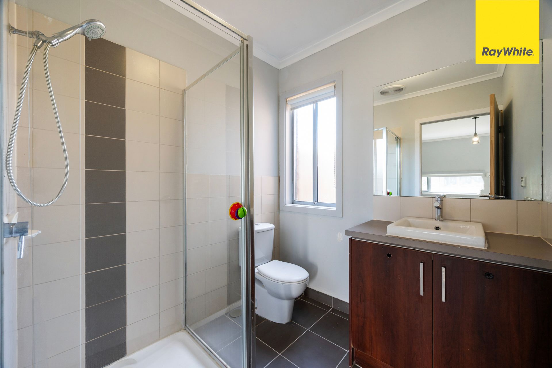 10 Colonus Street — photo 3 of 16