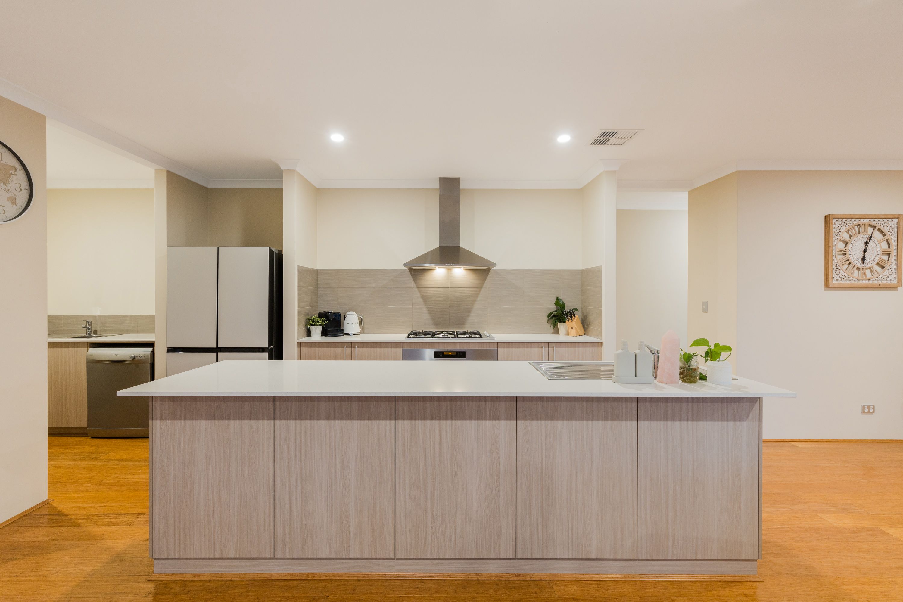 4 Koojan Street — photo 10 of 30