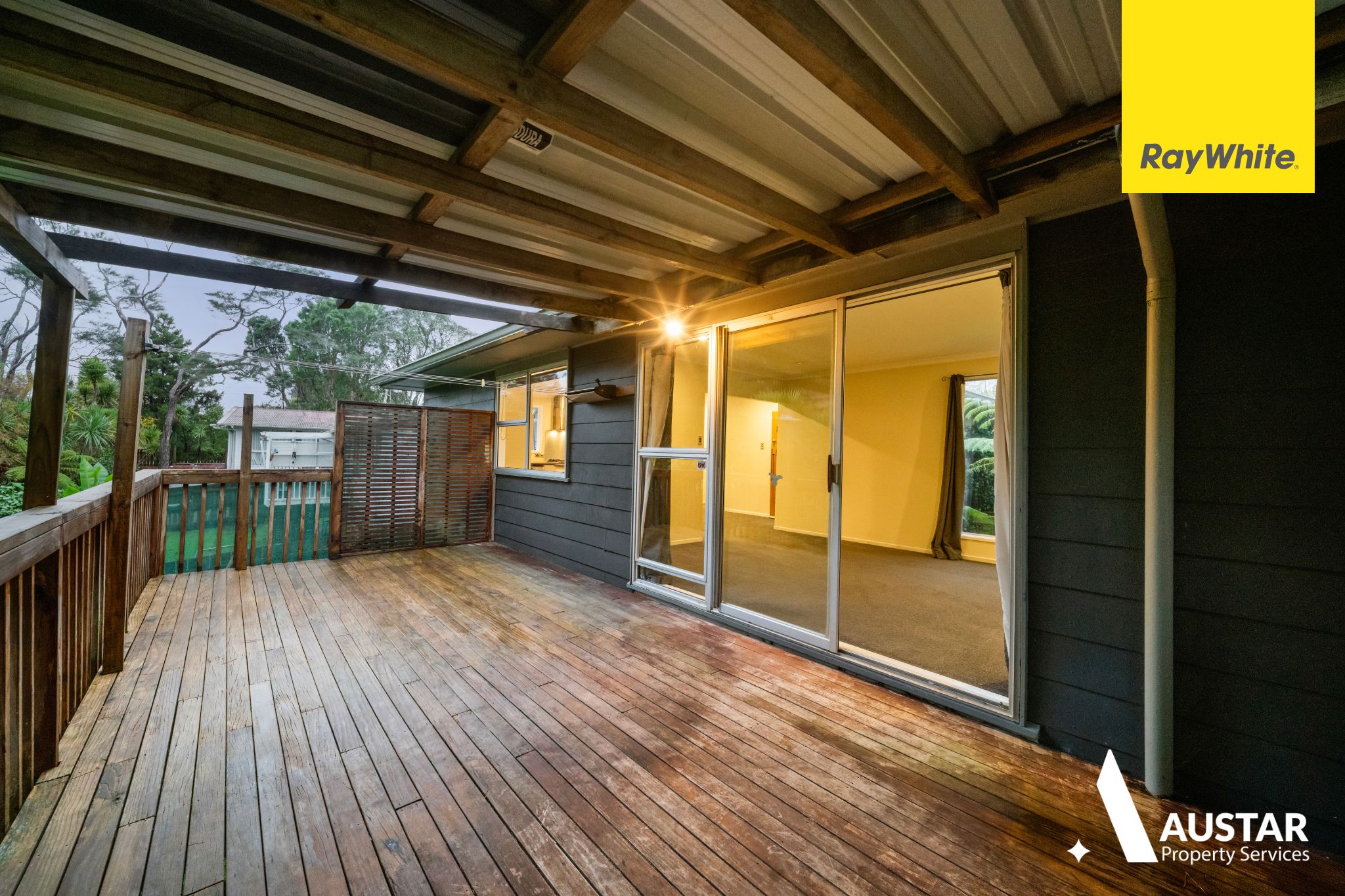 5 Willowbrook Place, Titirangi North, Waitakere City