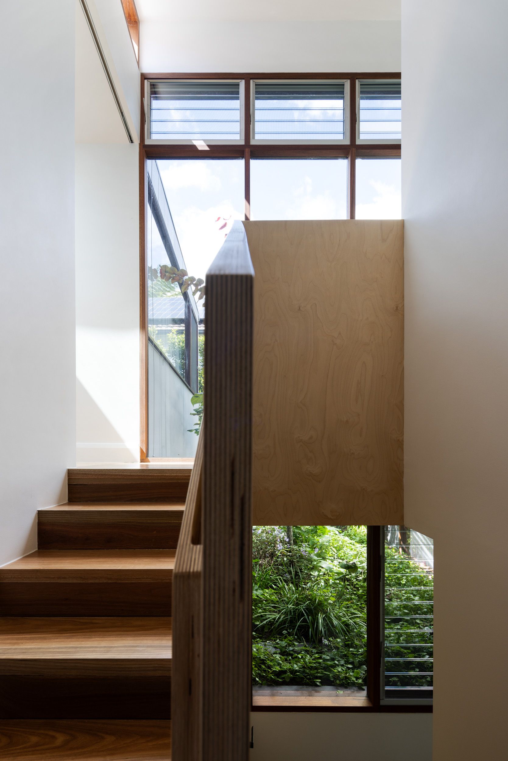 32 Robert Street — photo 16 of 17