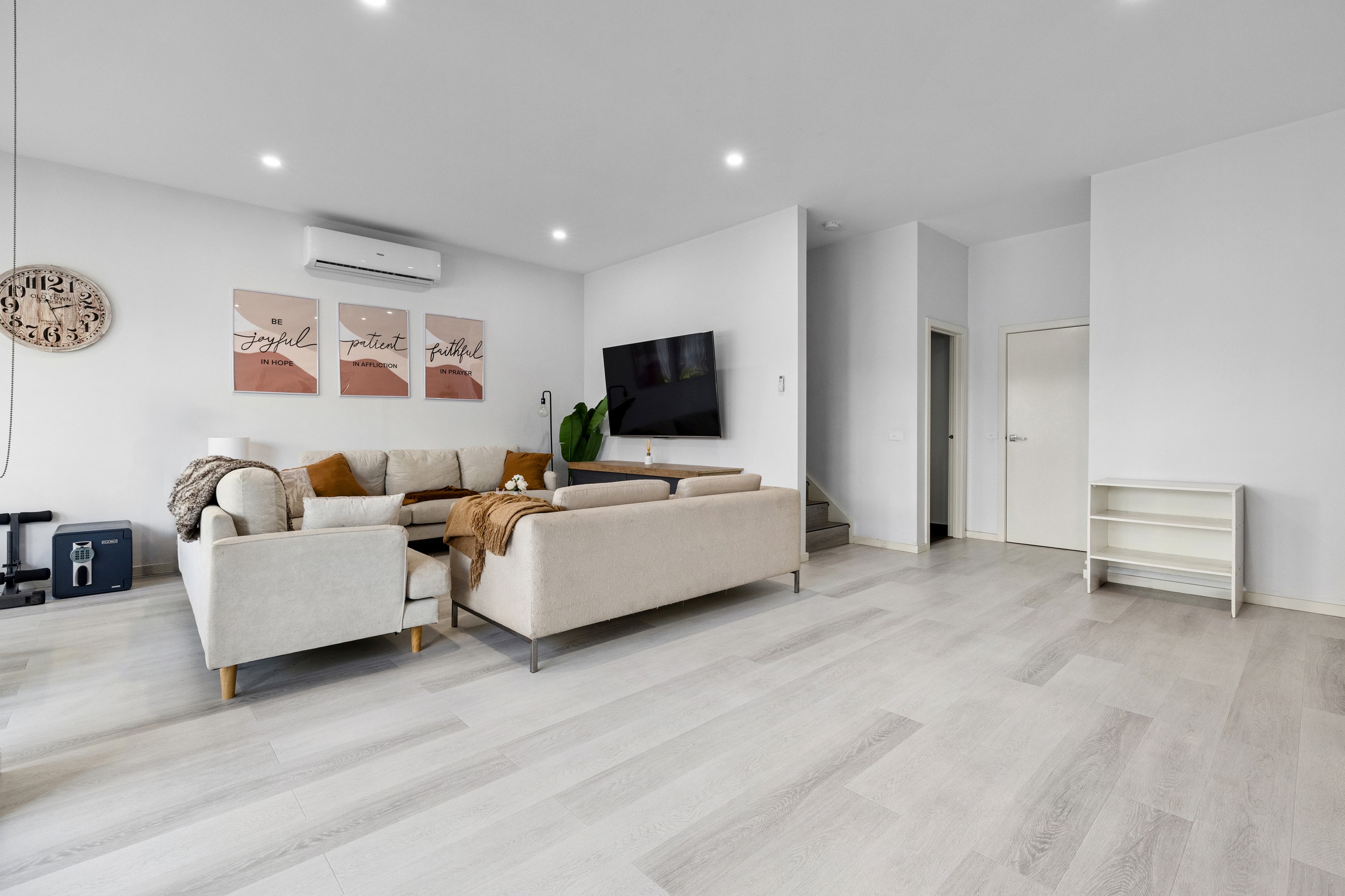 12 Push-pea Way, Cranbourne West, VIC 3977
