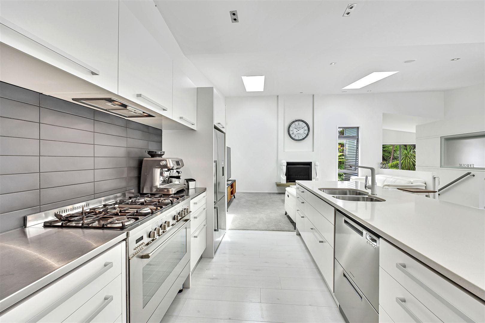 23a Sarah Todd Lane, Waimauku, Rodney