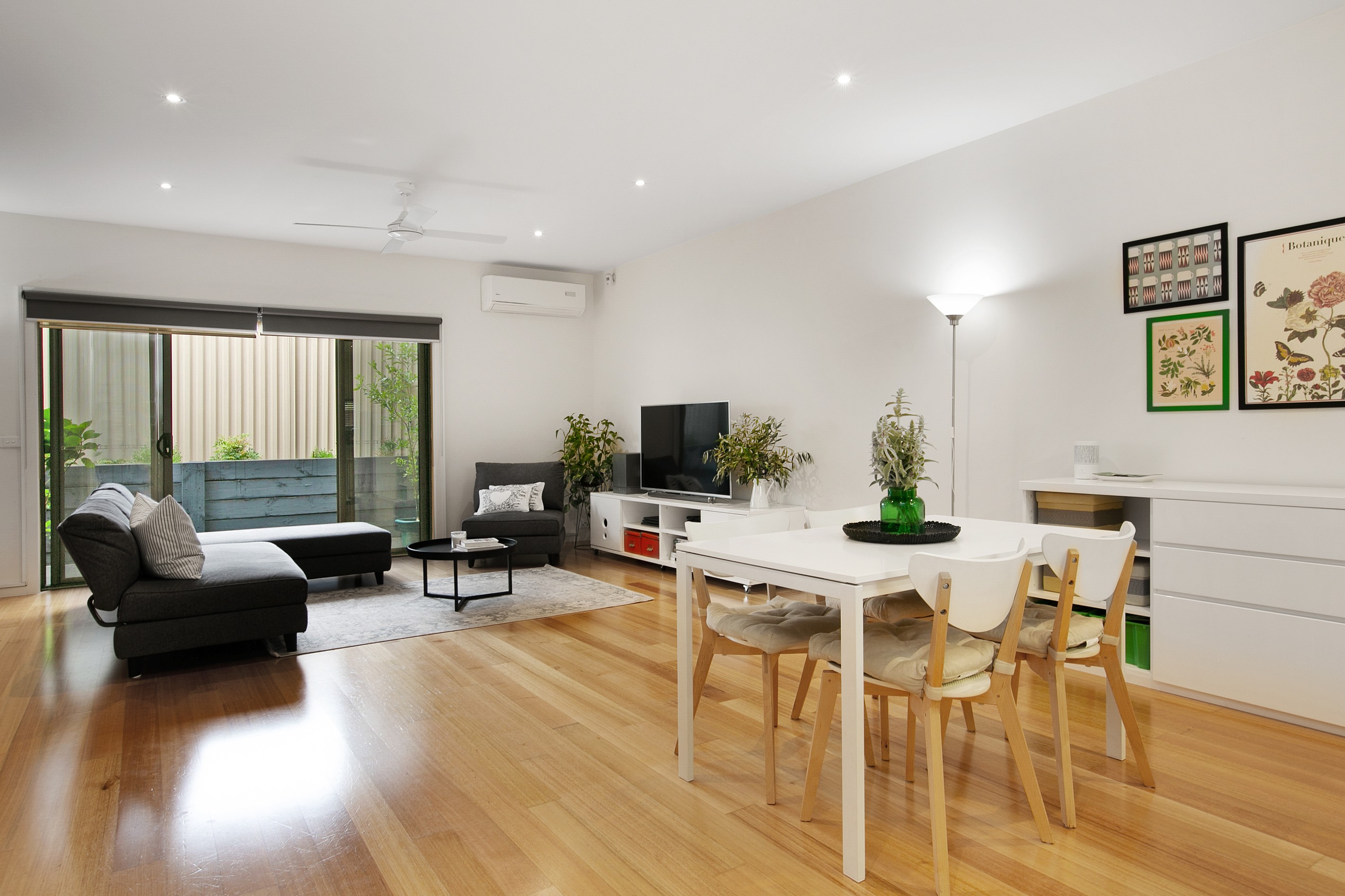 2/16 Lyonsville Avenue, Preston, VIC 3072