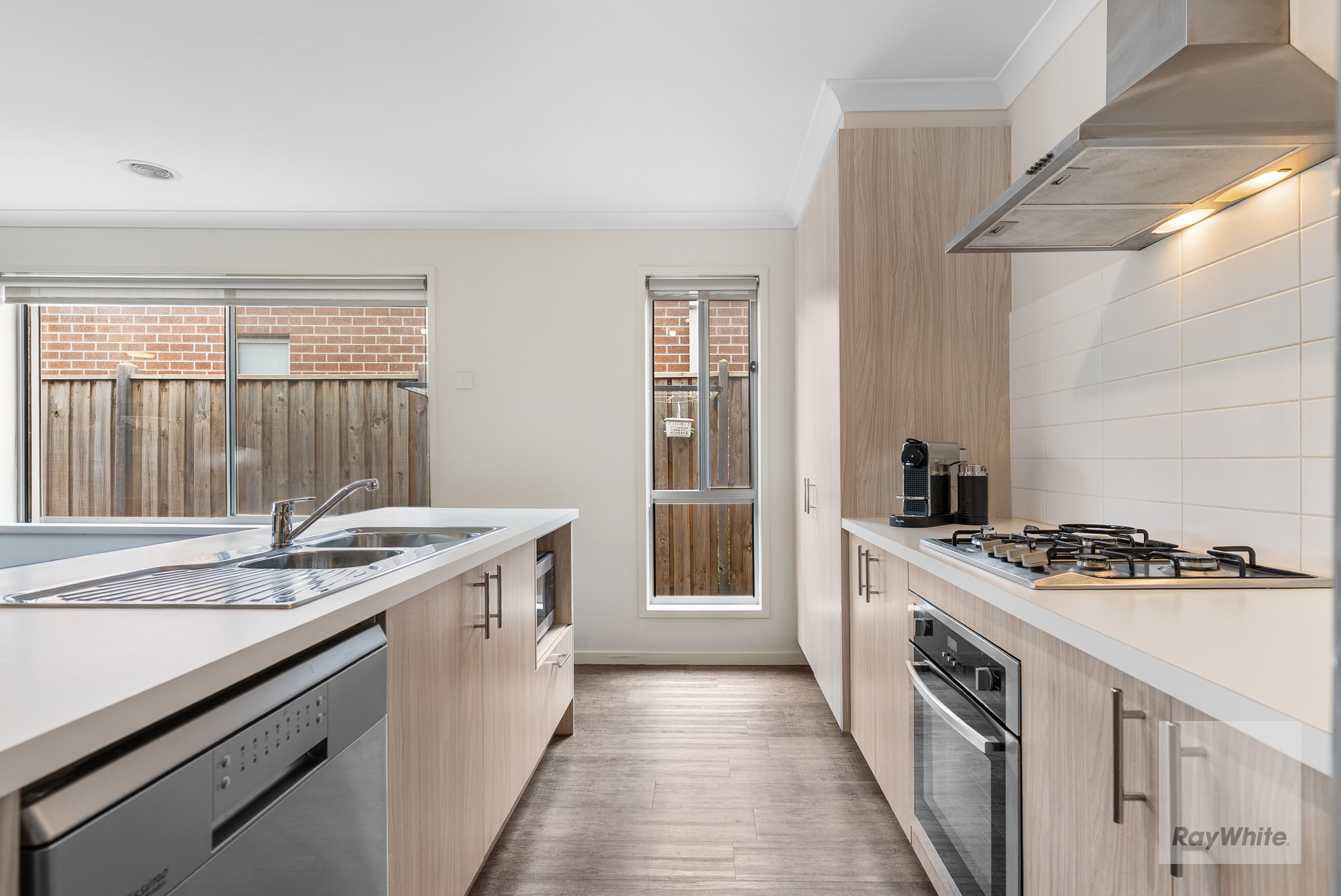 58 Horsley Street, THORNHILL PARK, VIC 3335