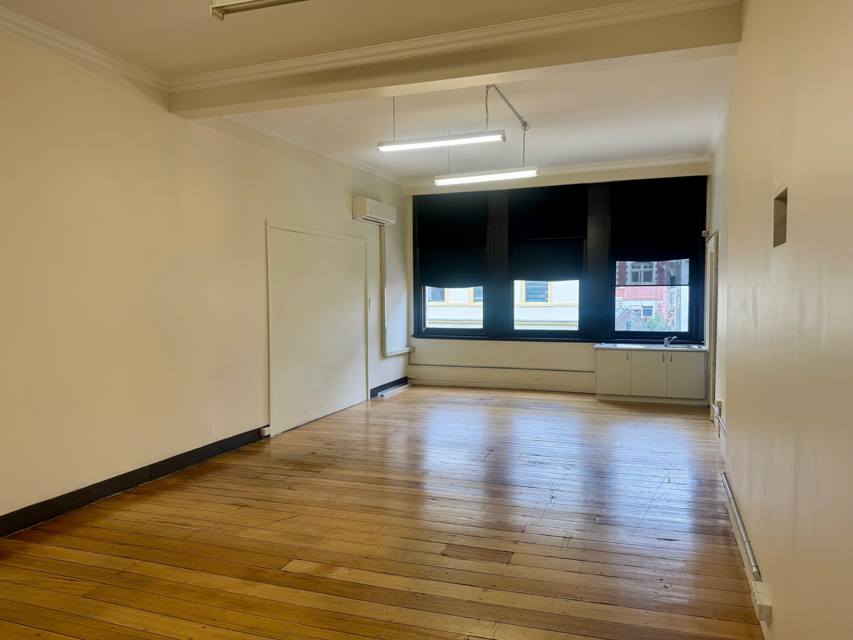 Room 6, 64-68 Liverpool Street, Hobart, TAS 7000