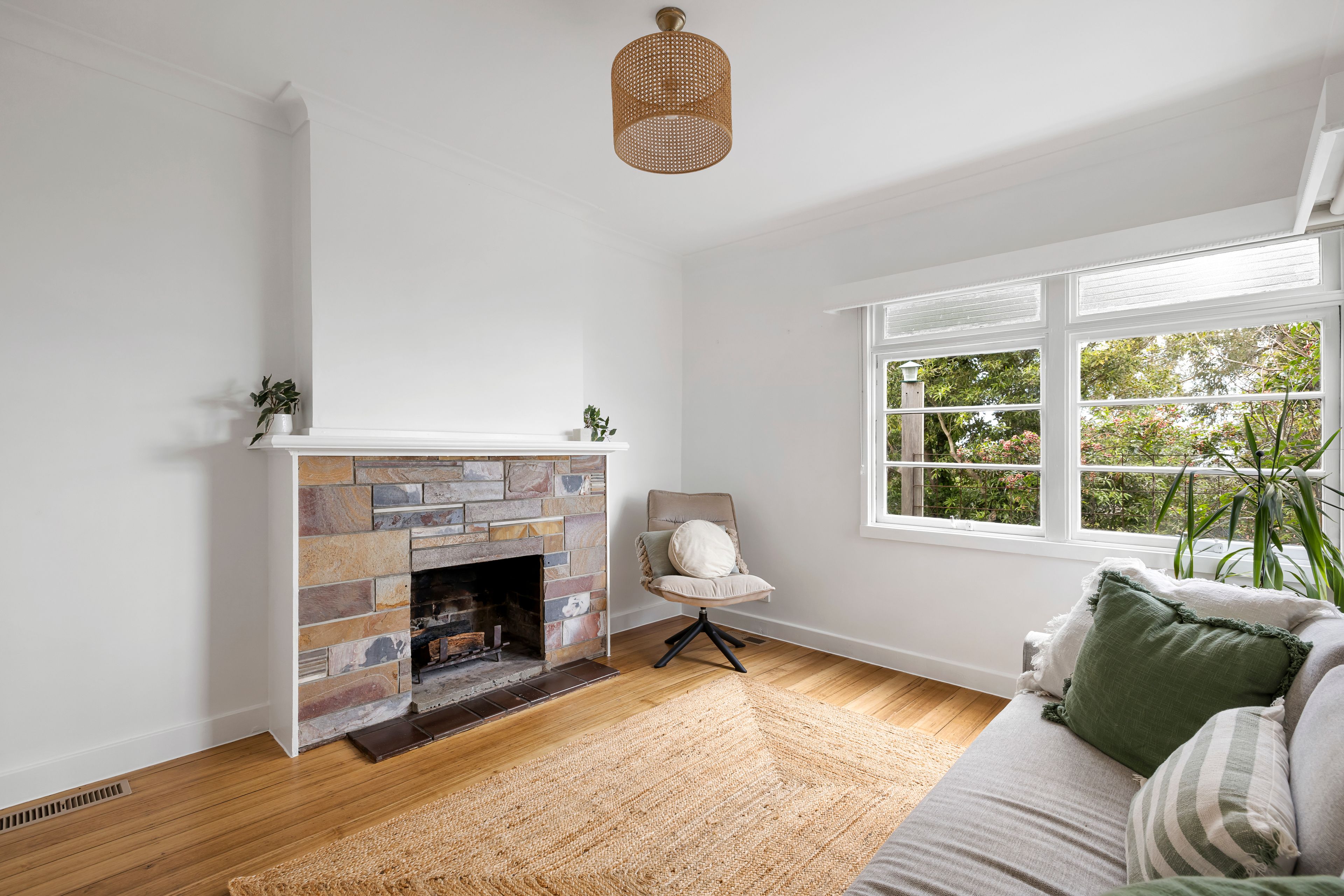 35 Mountain Avenue — photo 7 of 15
