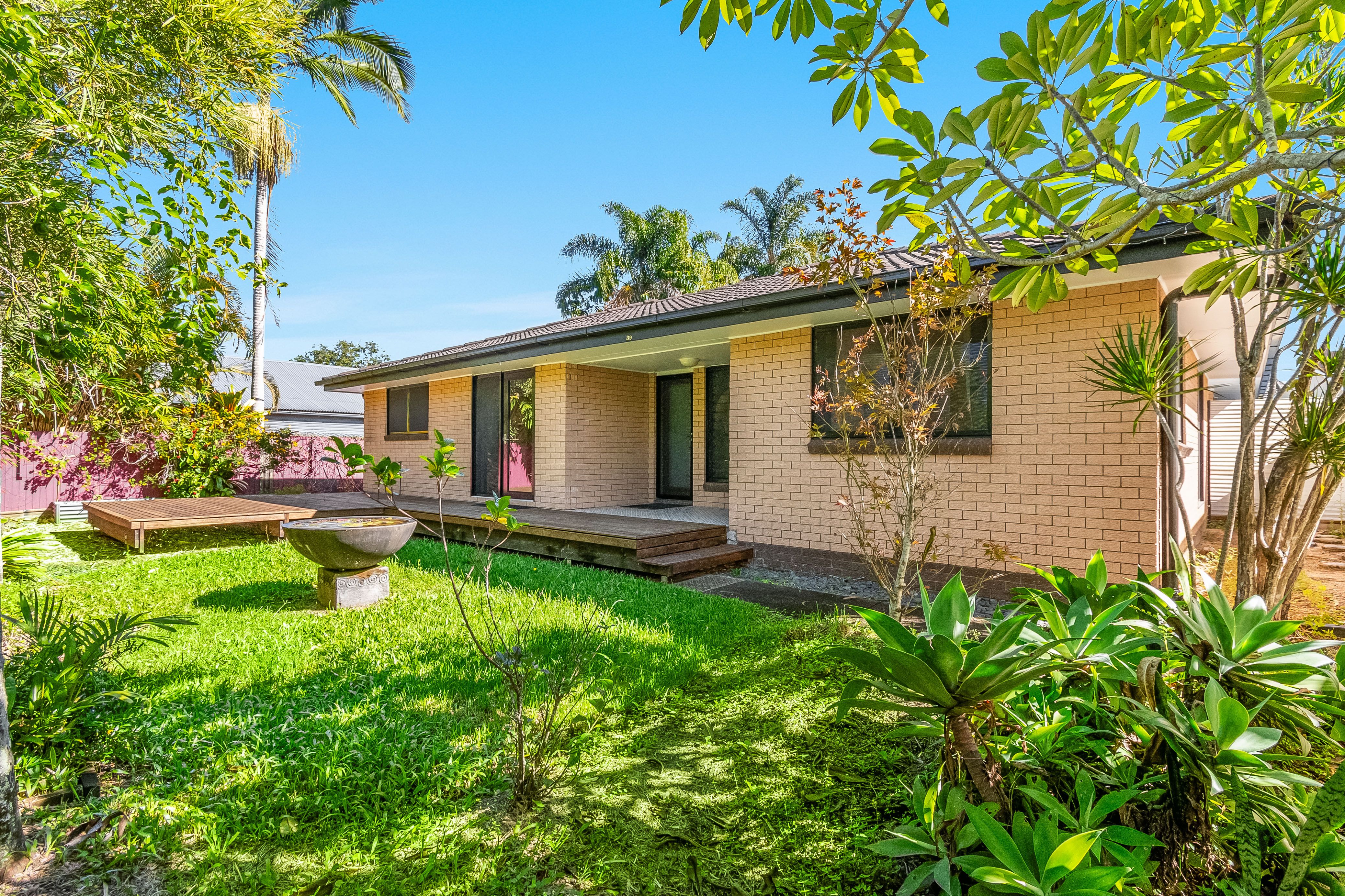 39 Station Street — photo from Ray White Byron Bay
