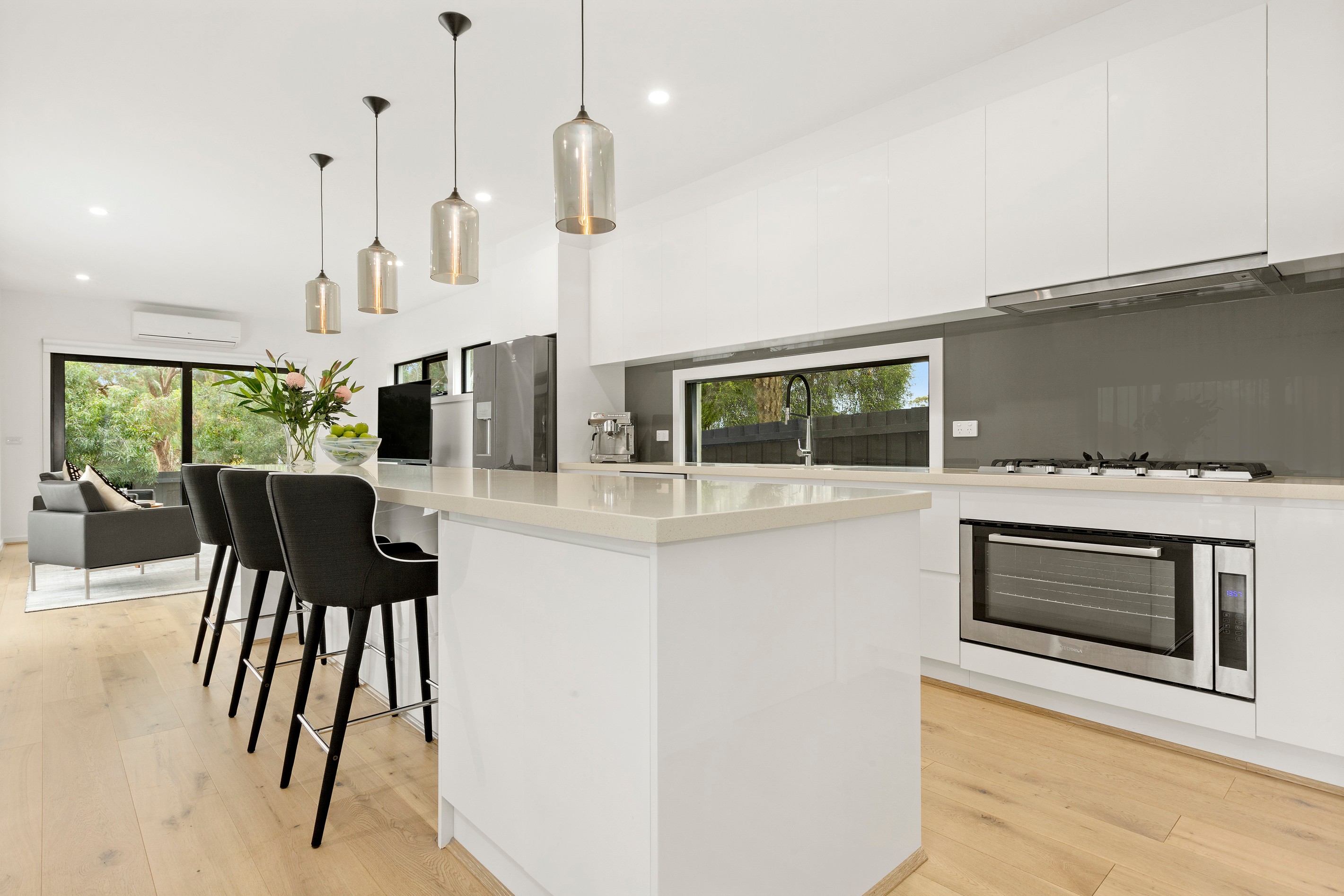 1/2 Swanson Crescent, Chadstone, VIC 3148
