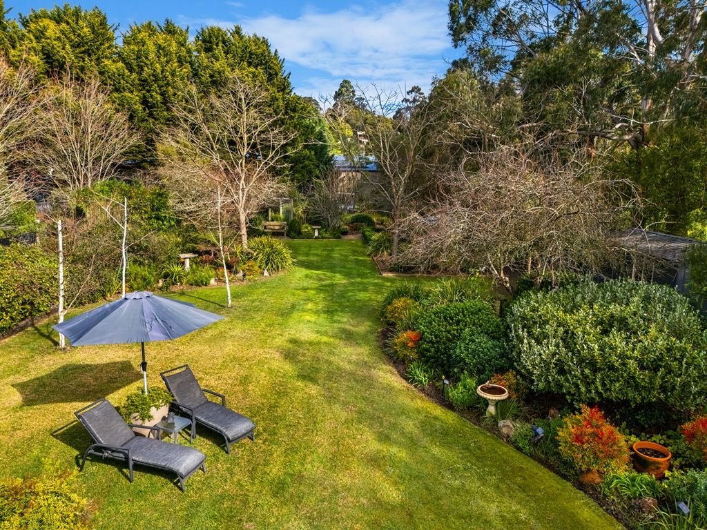 7 Urquhart Street — photo 3 of 23