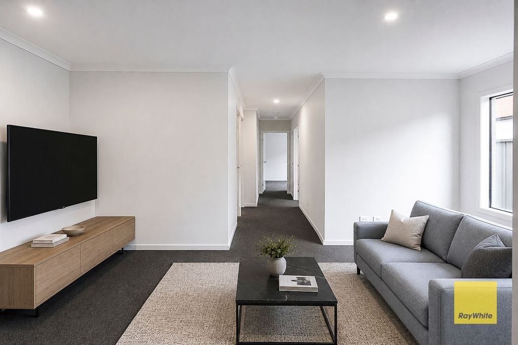 55 Palara Drive — photo 11 of 13