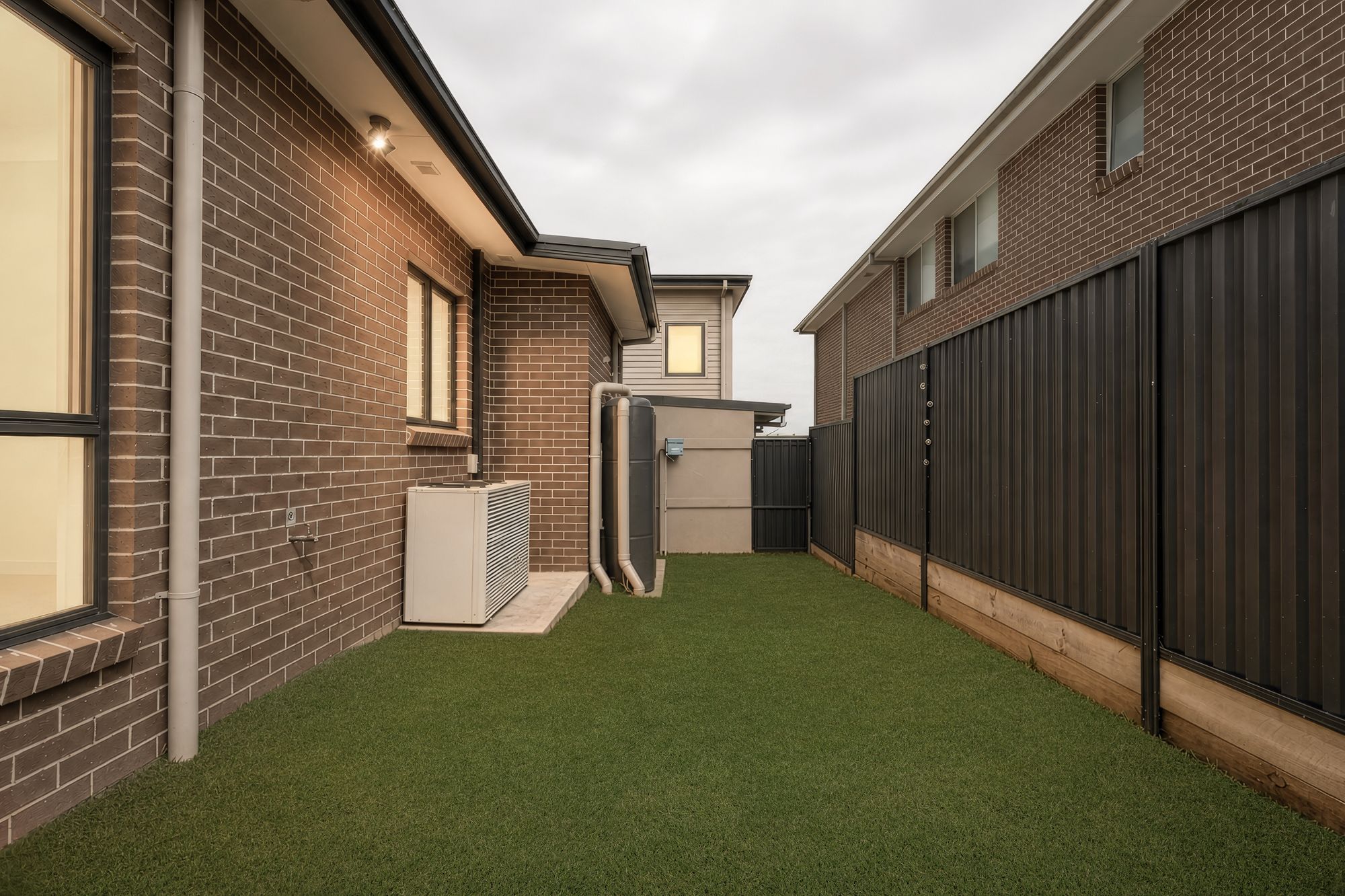 22 Gloaming Street — photo 16 of 20