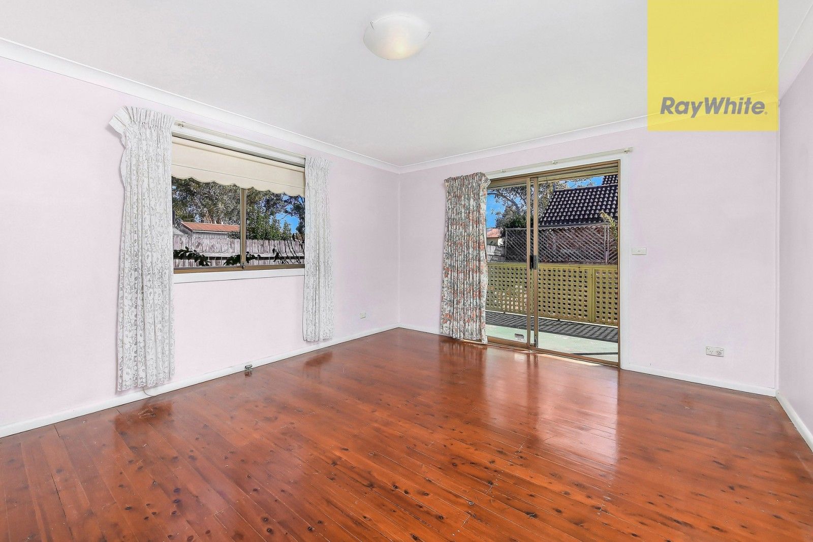 6 Ballandella Road, Toongabbie, NSW 2146