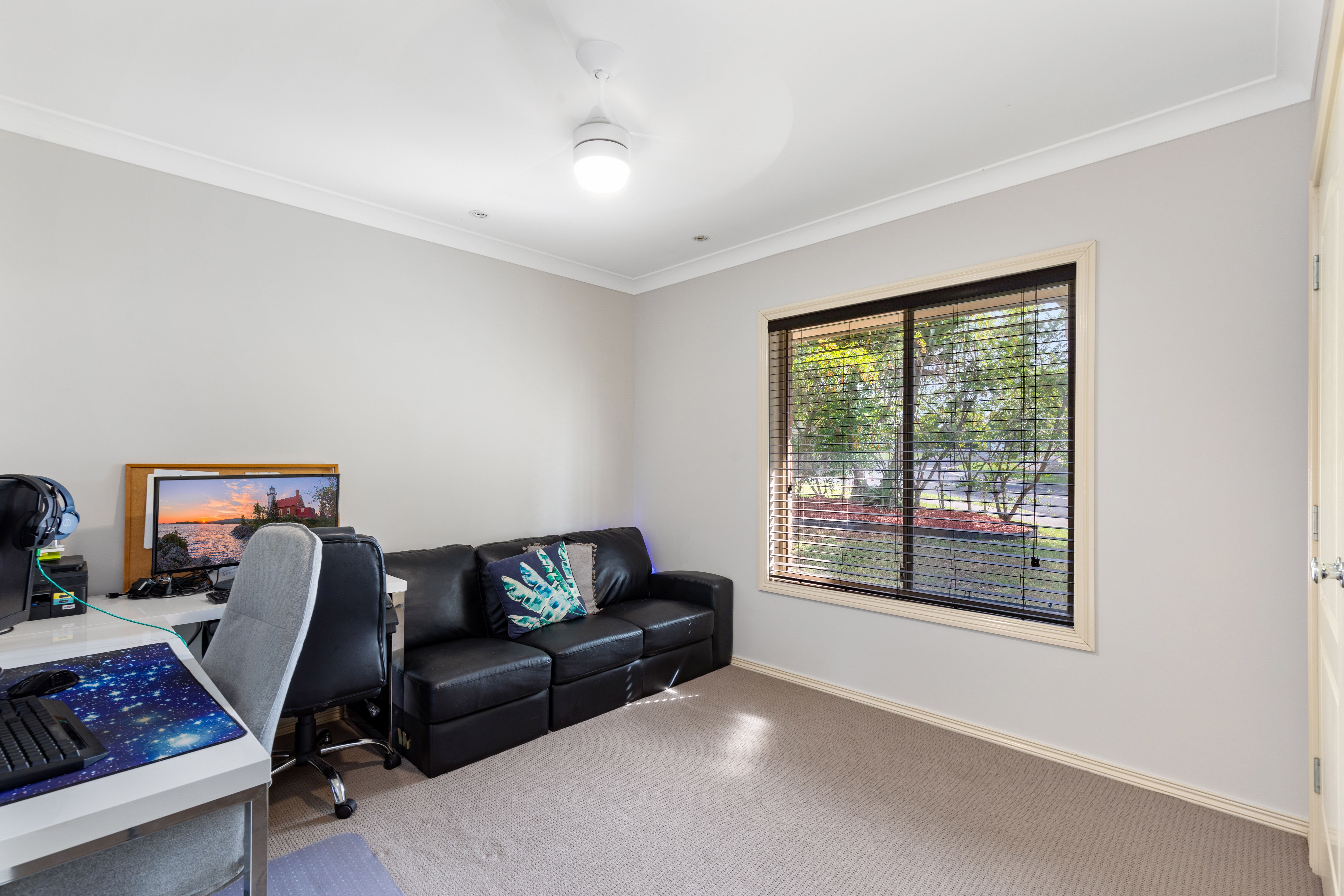 2 Smerdon Way — photo 13 of 16