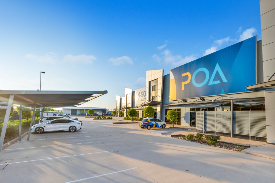 3/719-725 Woolcock Street, Mount Louisa, QLD 4814