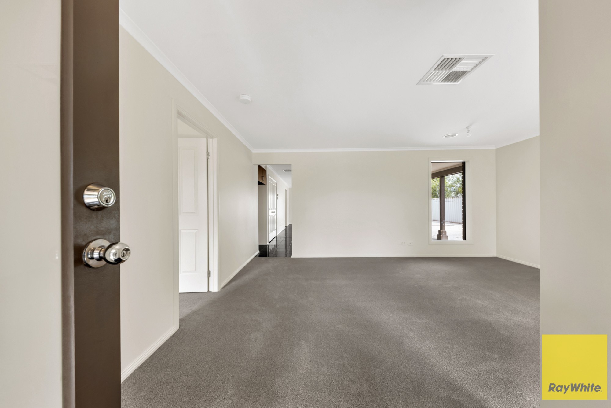 2 Oakmont Court, Truganina, VIC 3029