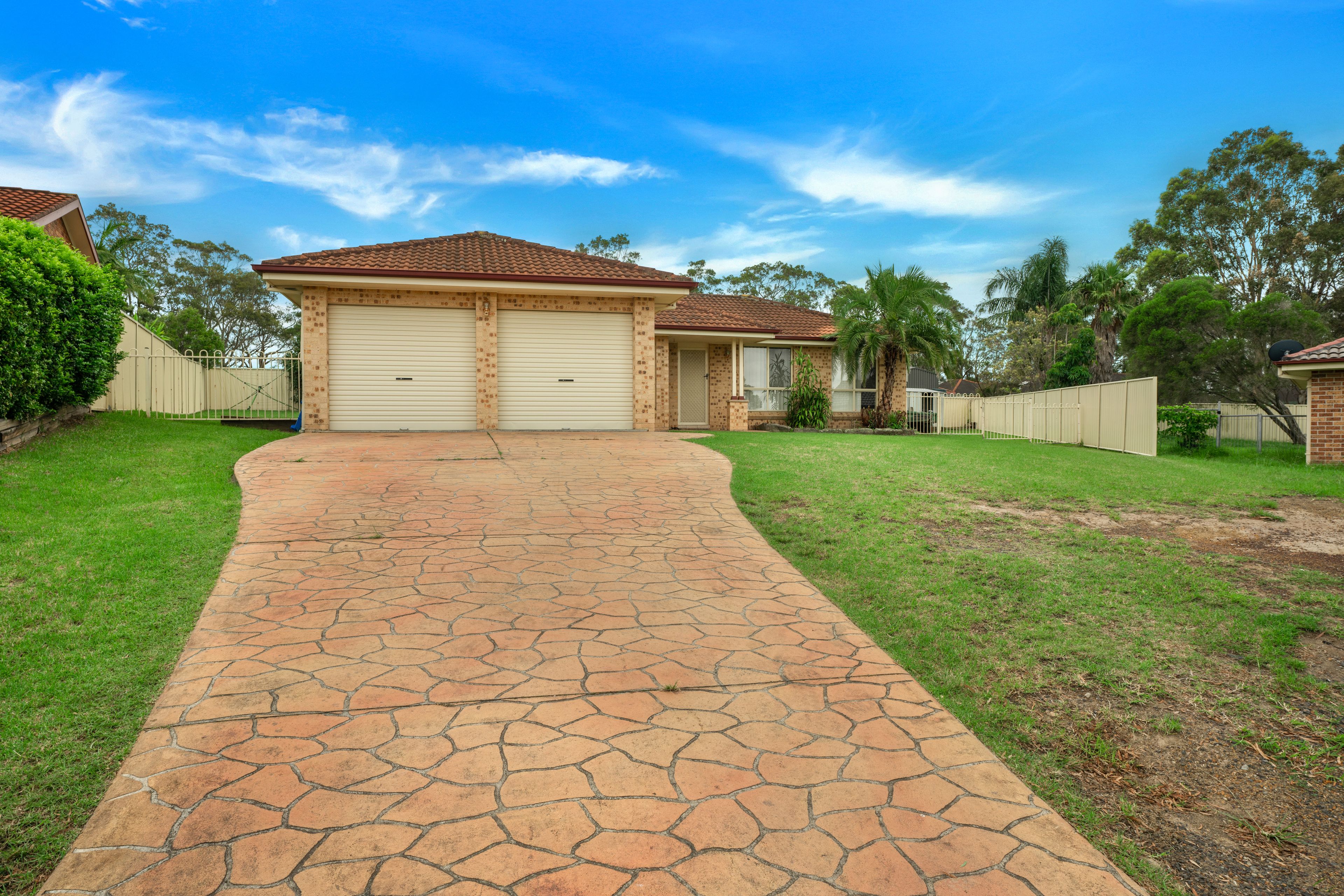 17 Asteria Street, Worrigee, NSW 2540