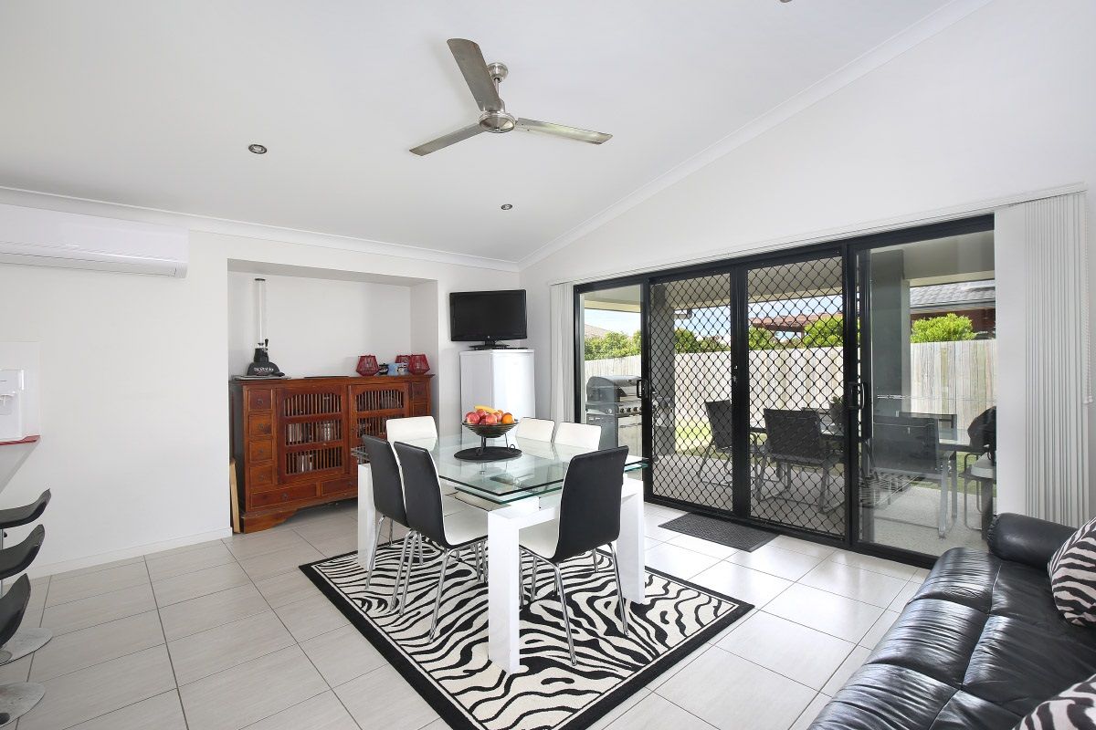14 Heliconia Street, Mountain Creek, QLD 4557