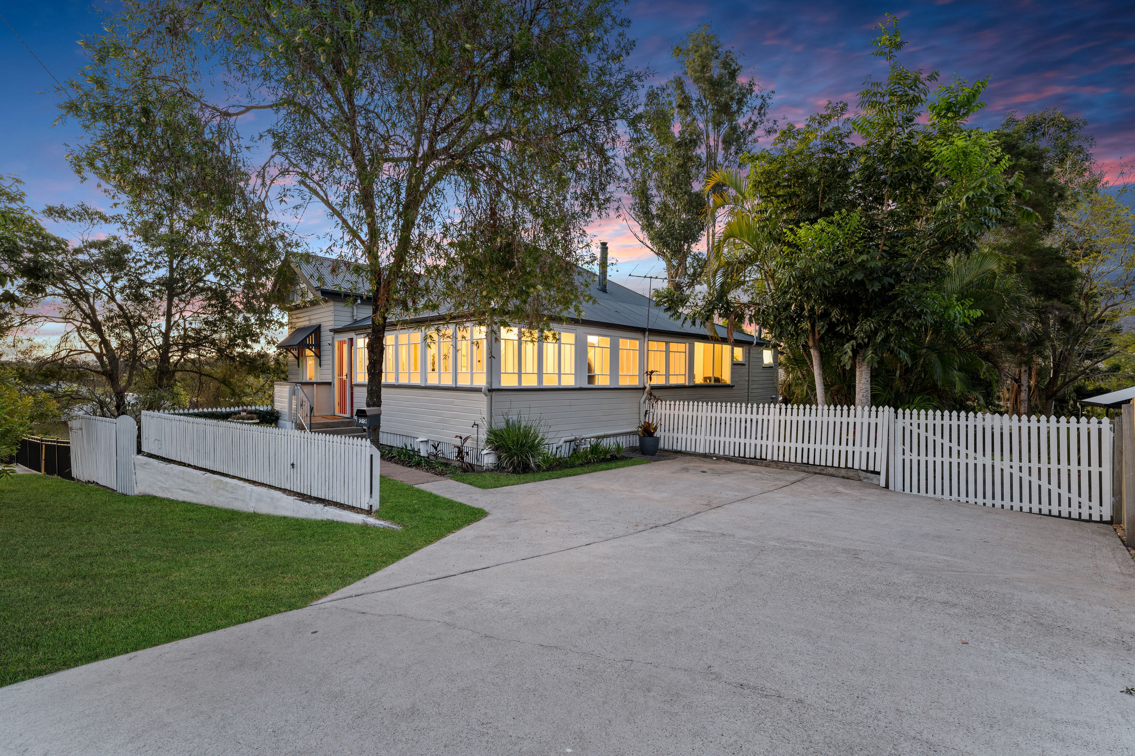 29 Ferrett Street, Sadliers Crossing QLD 4305