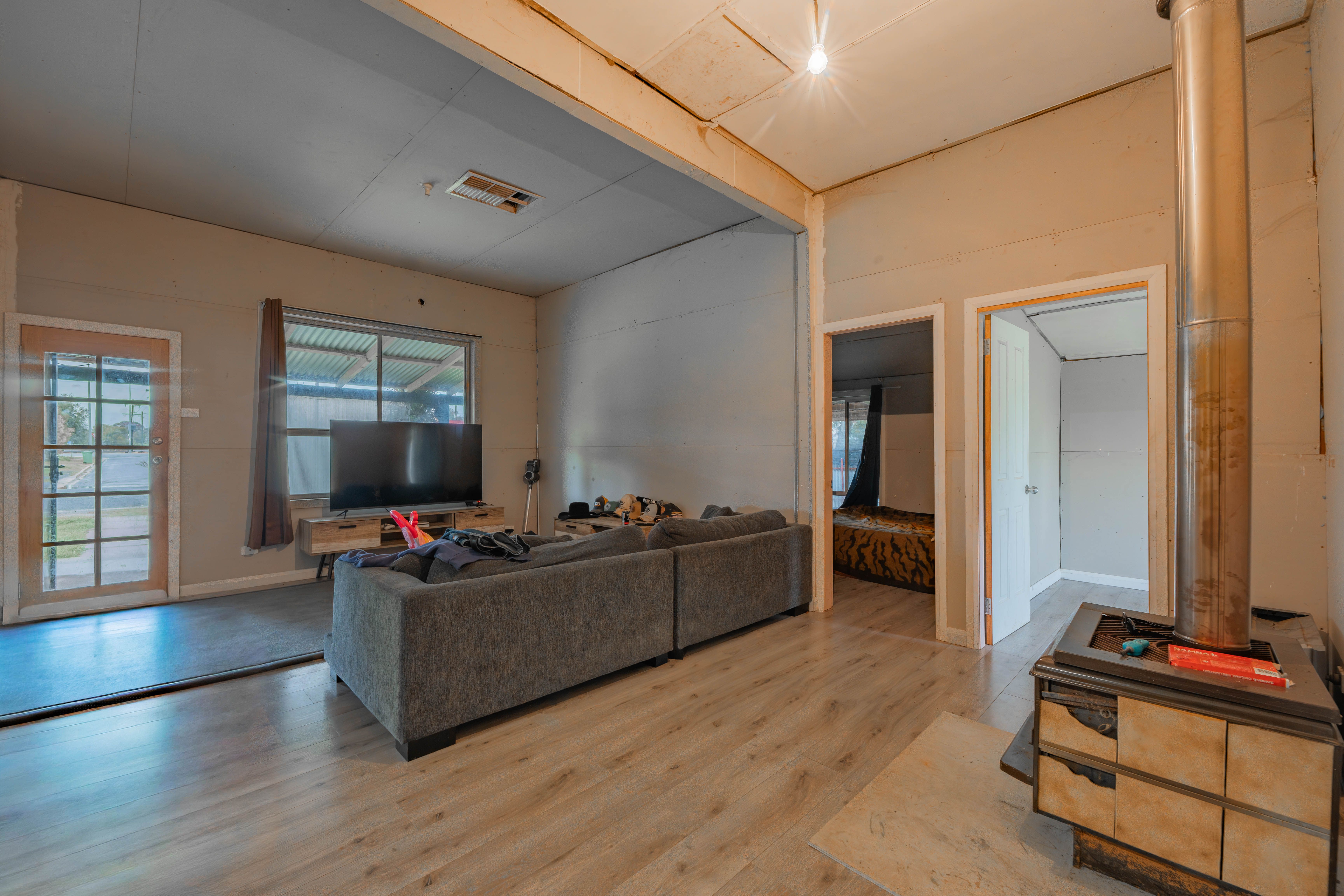 15 Sturt Street, West Wyalong, NSW 2671