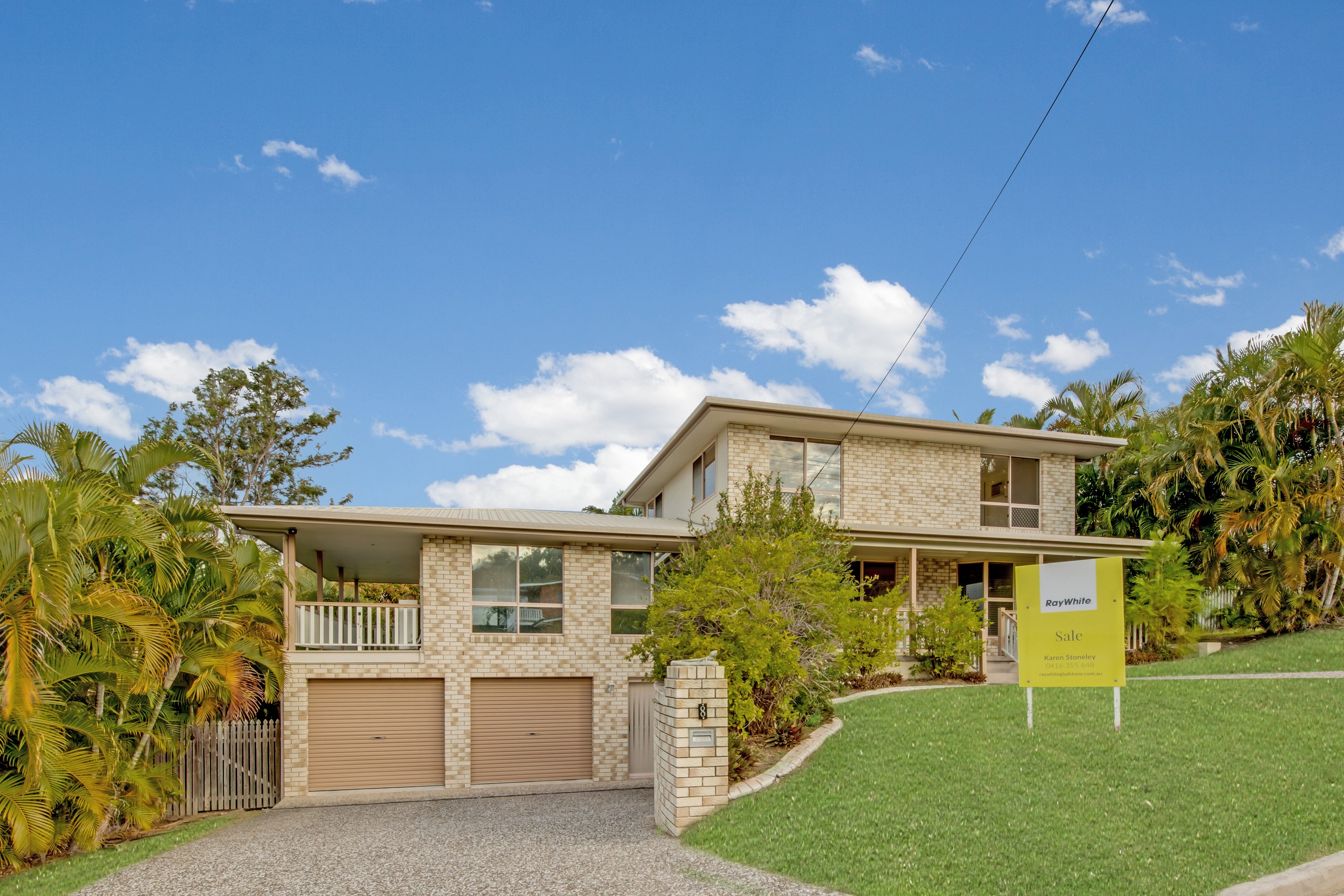 8 Dame Pattie Avenue, Clinton, QLD 4680
