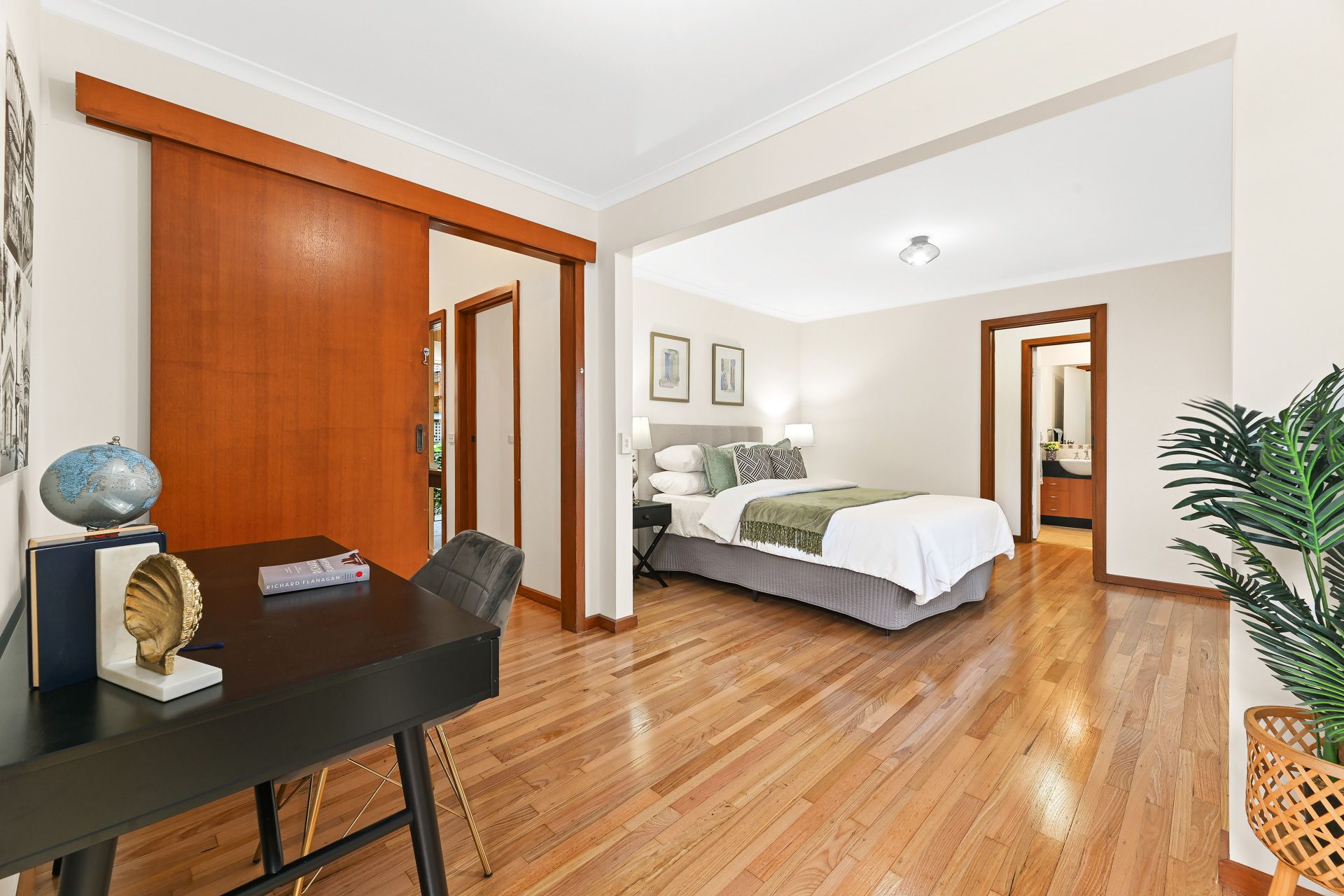 40 Knights Drive, Glen Waverley, VIC 3150 - Sold House - Ray White Judd ...