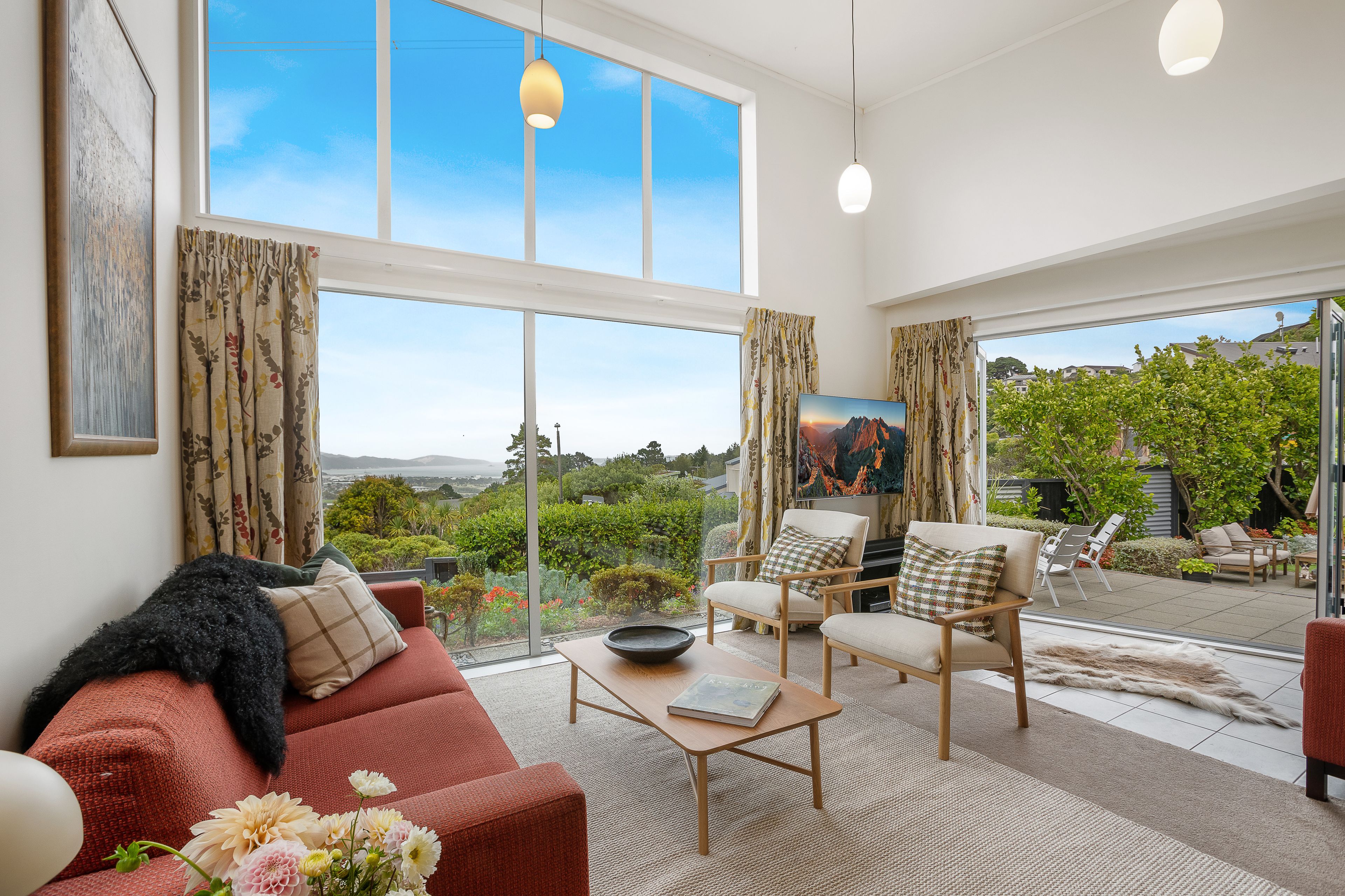 116 Tirohanga Road, Tirohanga, Lower Hutt City