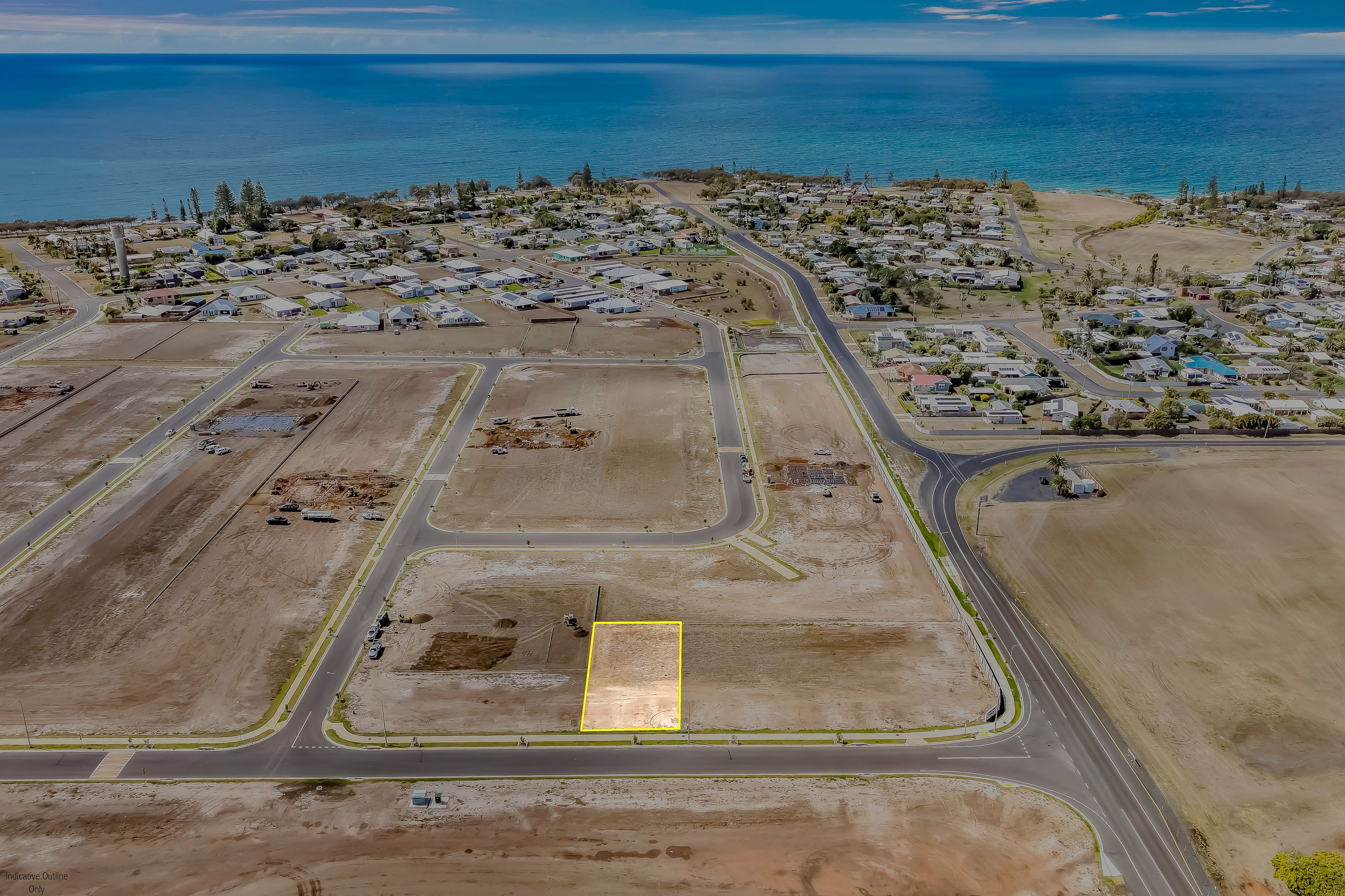 8 Shine Street, Elliott Heads, QLD 4670