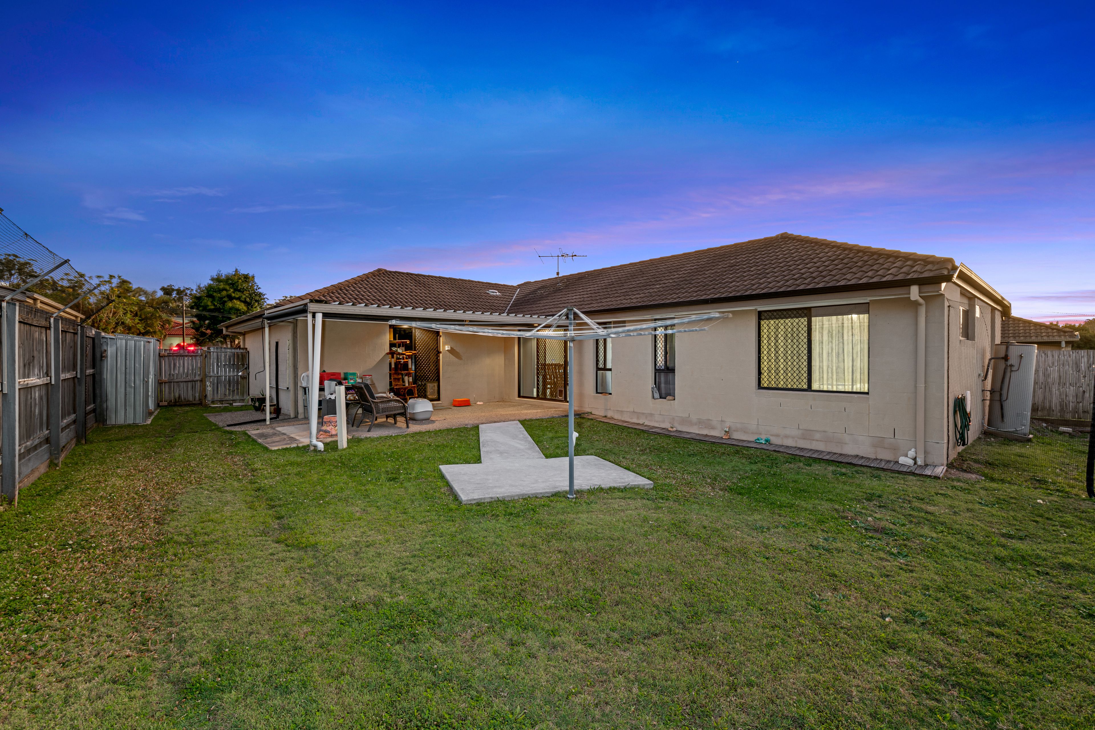 7 Webcke Avenue, Crestmead, QLD 4132