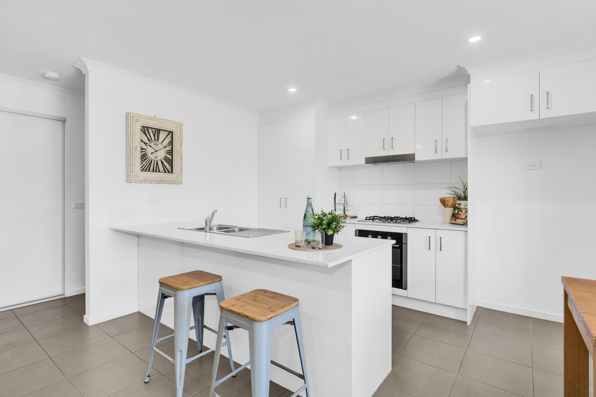 55 Spearmint Boulevard, MANOR LAKES, VIC 3024