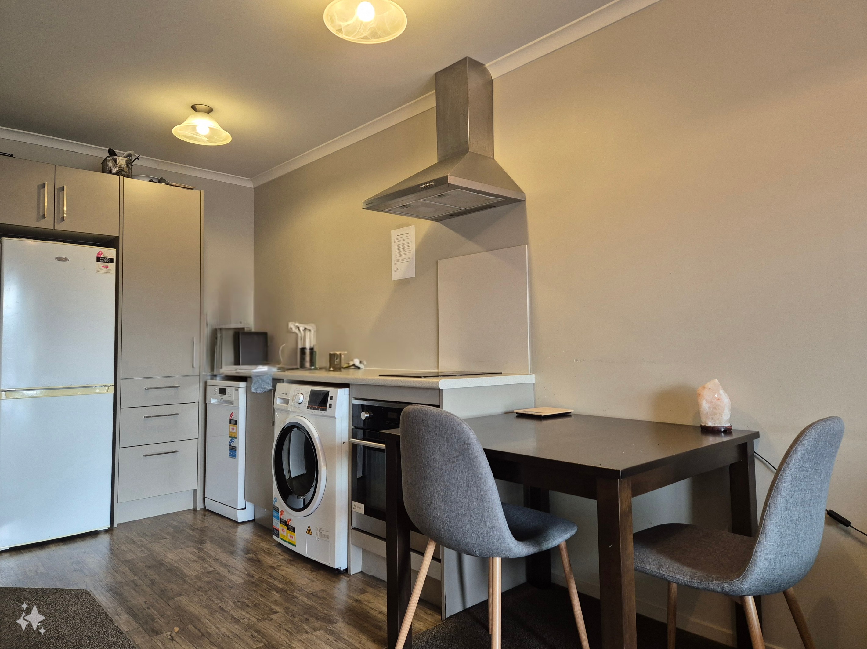 21C Rm B Vialou Street, Hamilton Central, Hamilton City