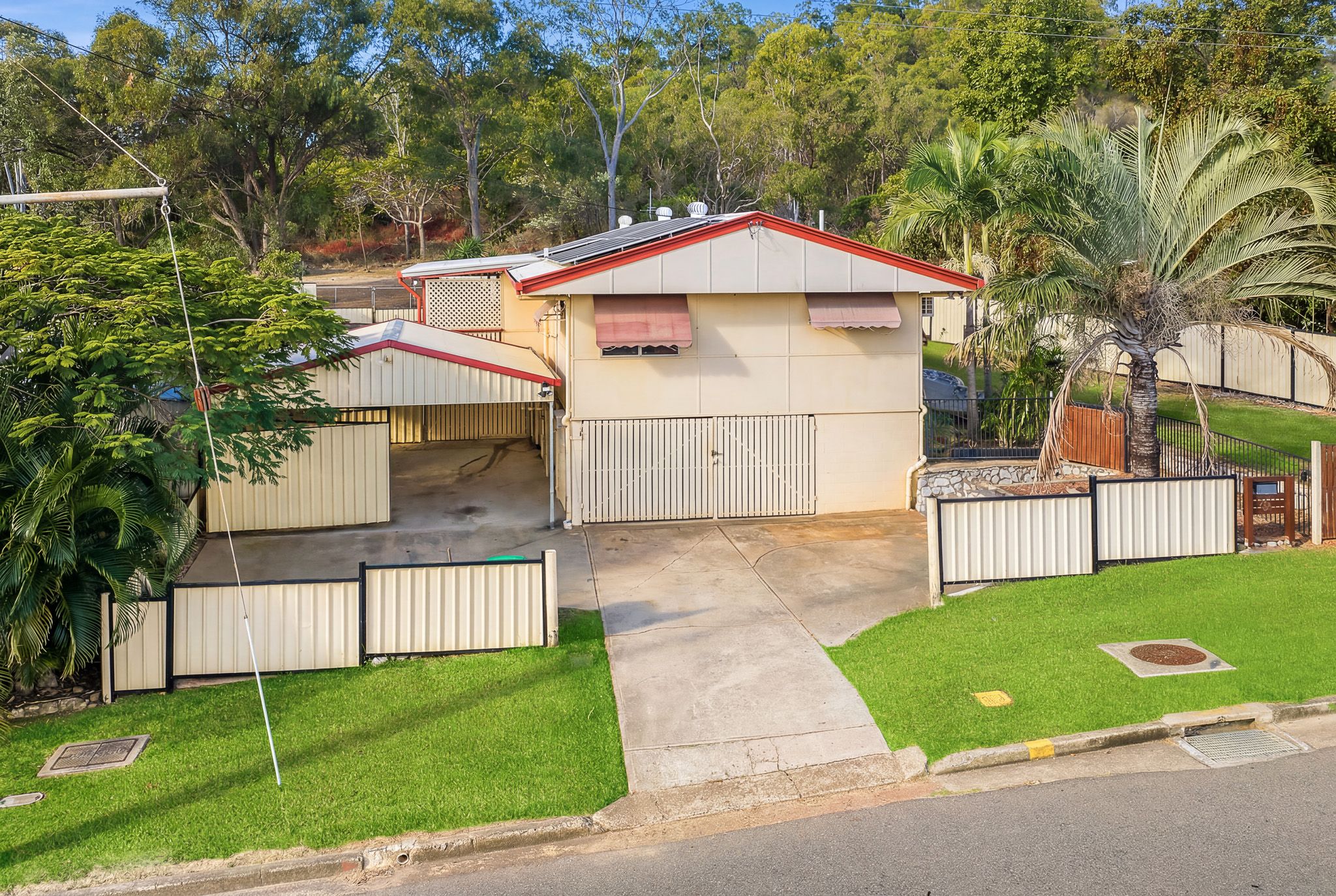 28 Lyons Street — photo 8 of 30