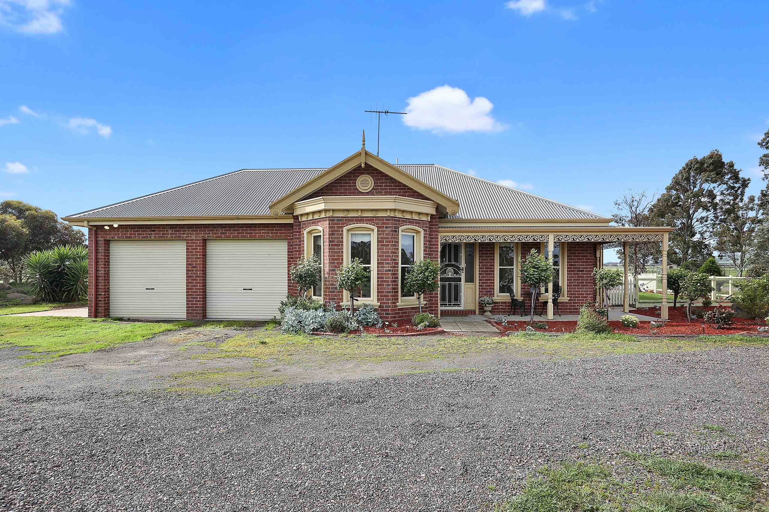 5 Darlington Drive, ANAKIE, VIC 3213