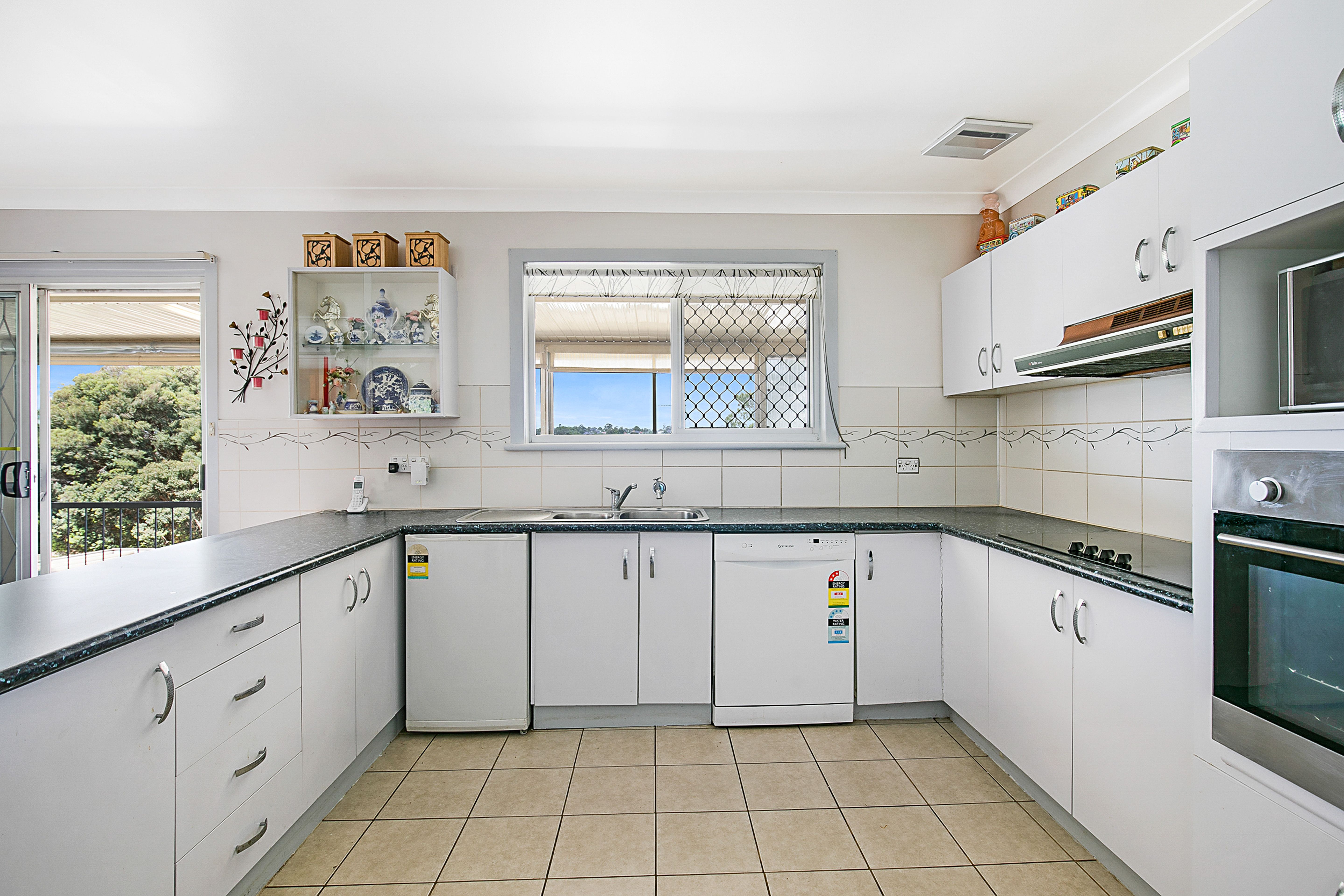 244 West Street, Kearneys Spring, QLD 4350