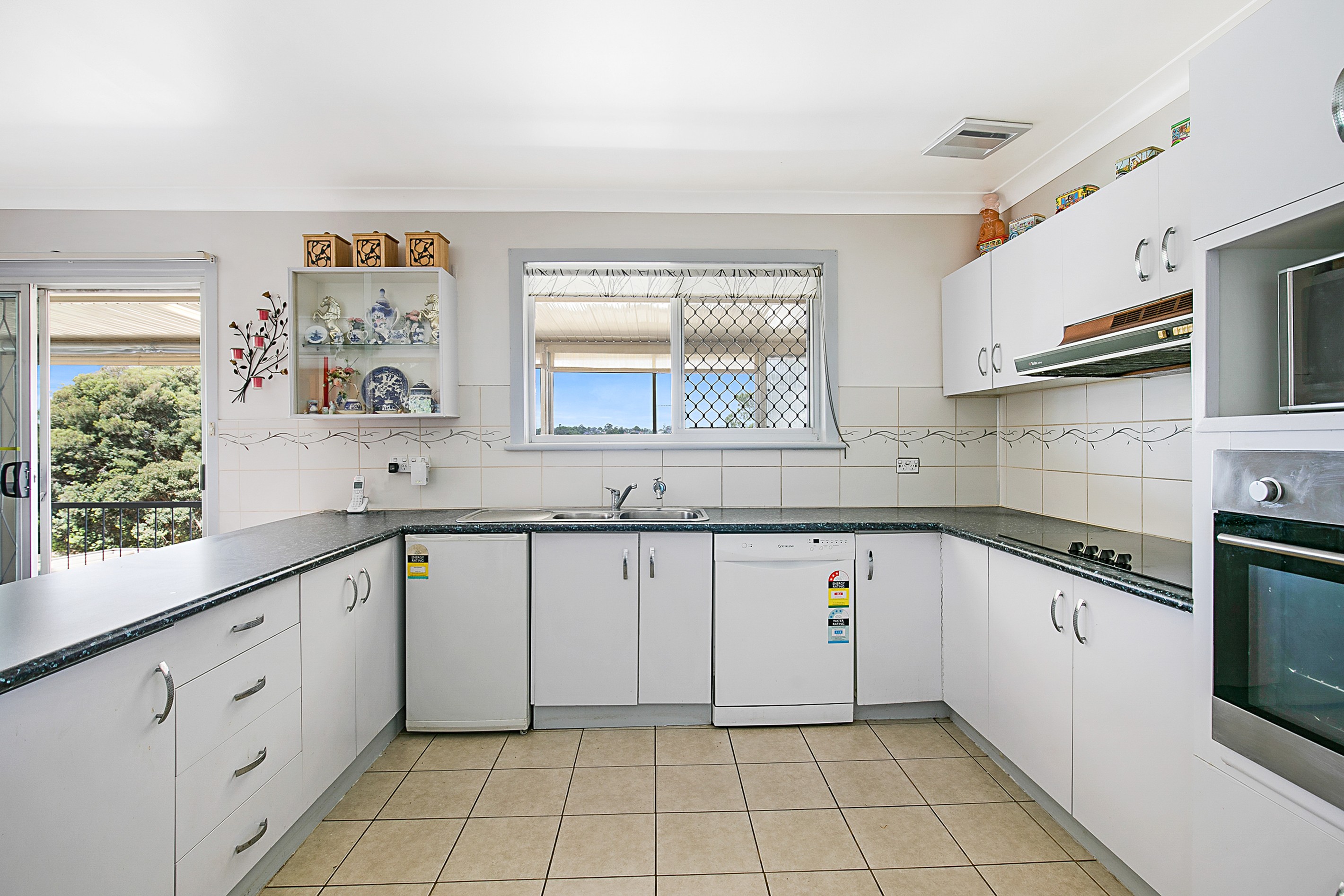 244 West Street, Kearneys Spring, QLD 4350