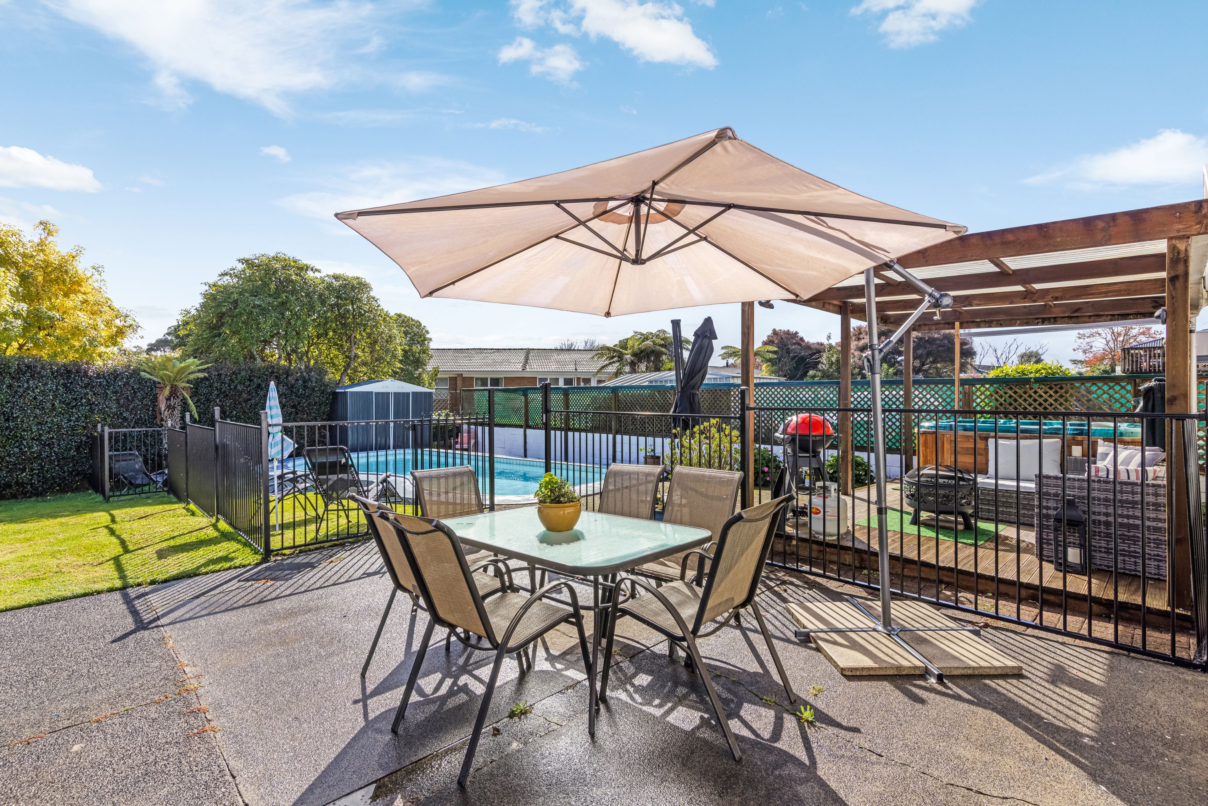77 Clark Road, Pahurehure, Papakura