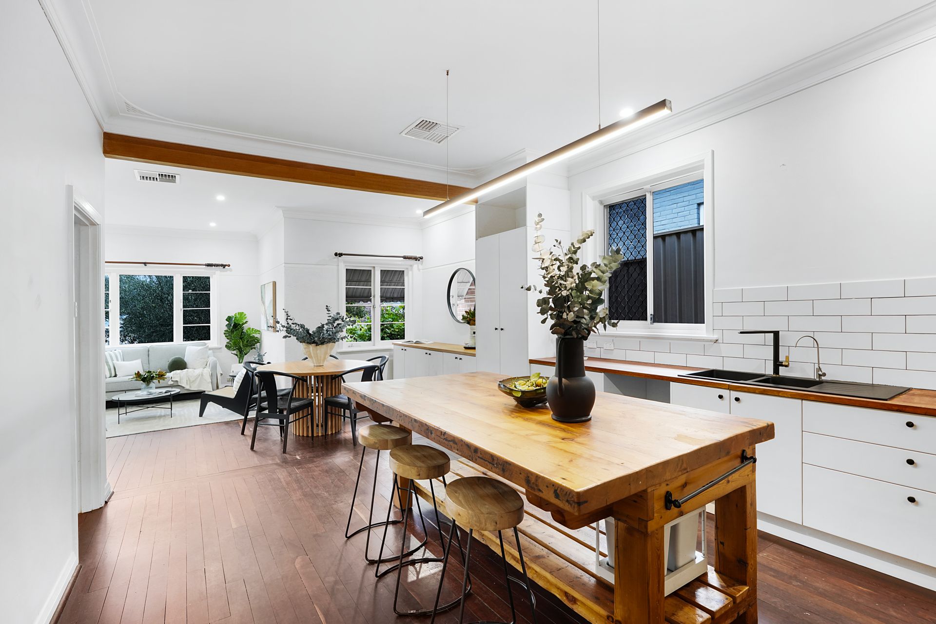 283 Huntriss Road — photo 8 of 21